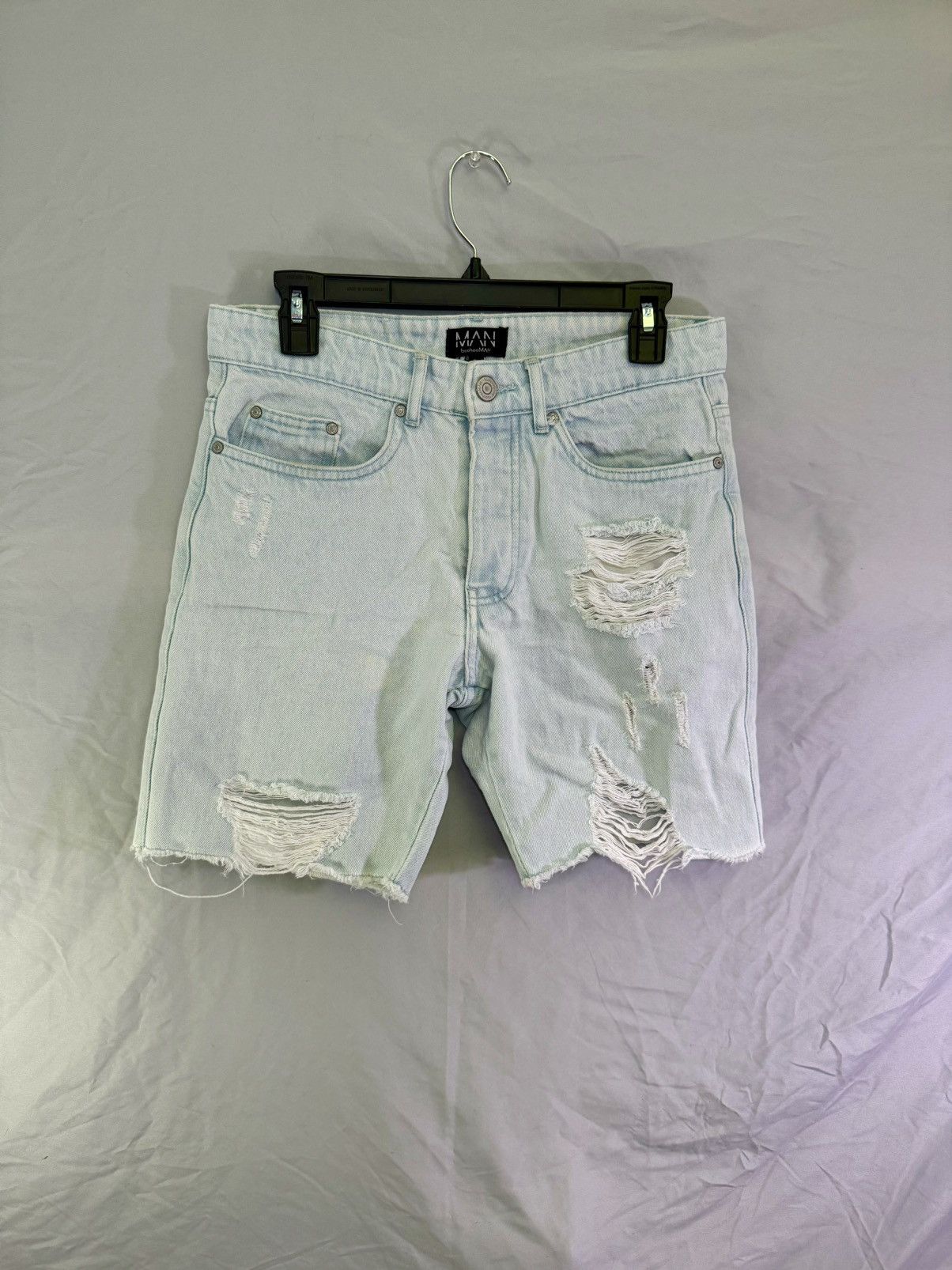 Boohoo Light blue jeans, shorts Size US 30 / EU 46 - 1 Thumbnail