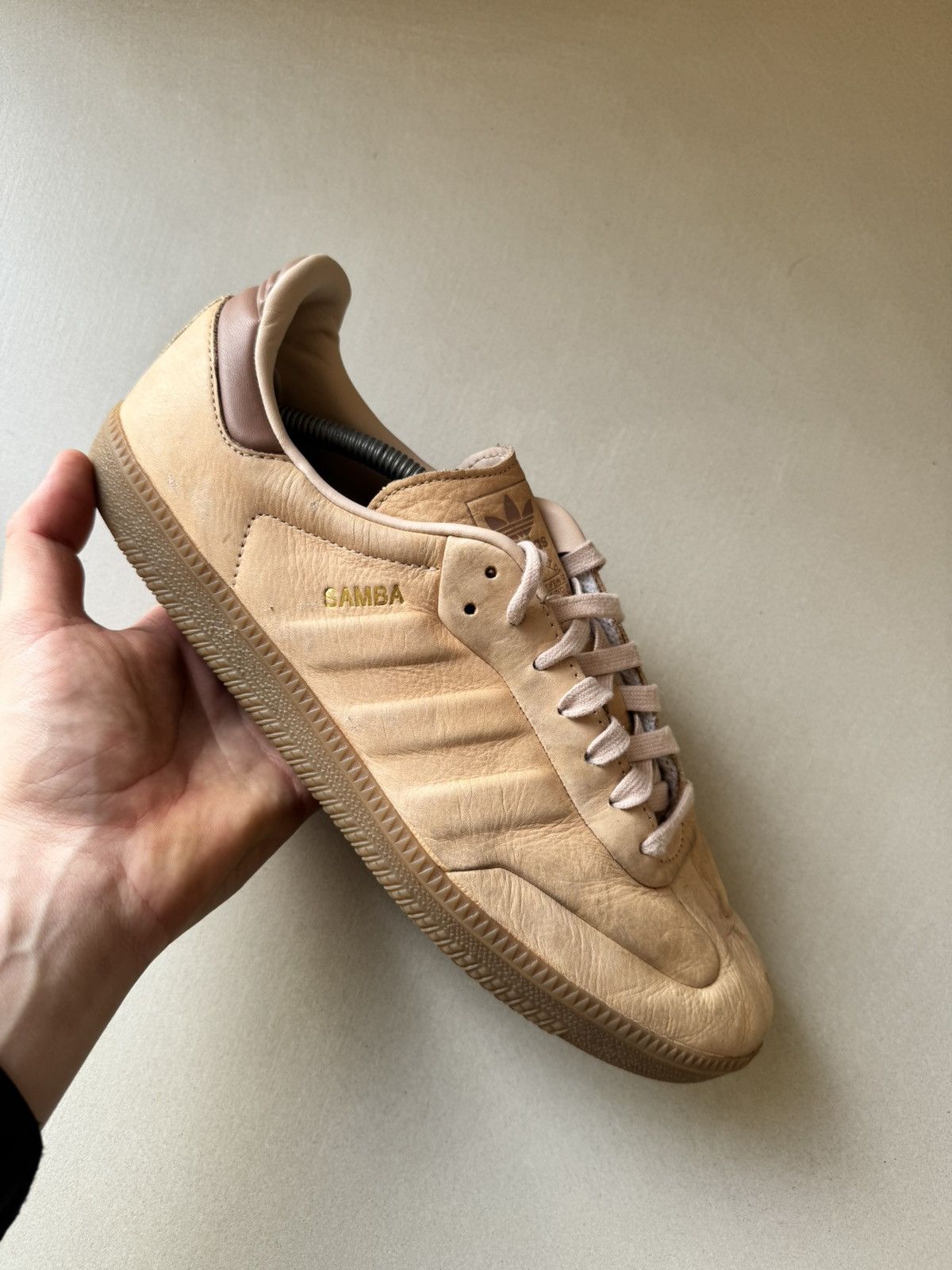 Gucci men’s slip ons (bee and star)