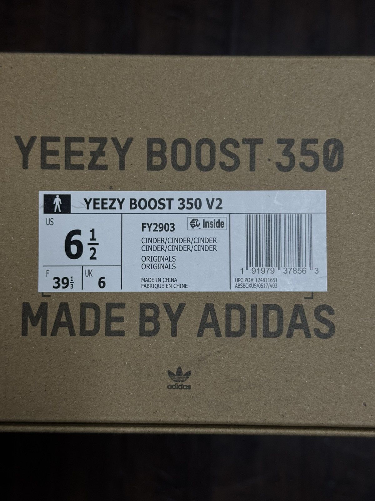 Yeezy Adidas Yeezy Boost 350 V2 Cinder 6.5Men/8.5 Women Used Size US 6.5 / EU 39-40 - 8 Thumbnail