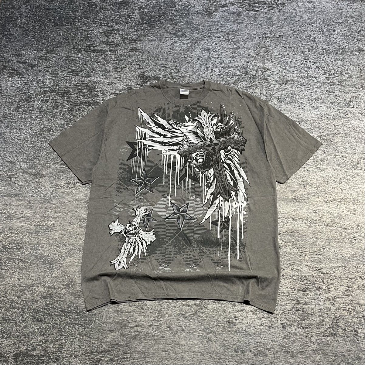 Affliction VINTAGE Y2K AFFLICTION STYLE CROSS GRUNGE SKATER T SHIRT Size US XXL / EU 58 / 5 - 1 Thumbnail