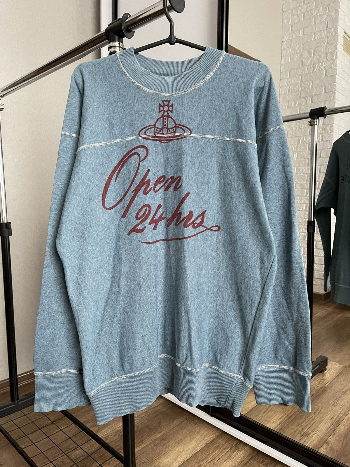 Vivienne Westwood Vivienne Westwood Square Sweatshirt Open 24 Hours Crewneck Size US S / EU 44-46 / 1 - 1 Thumbnail