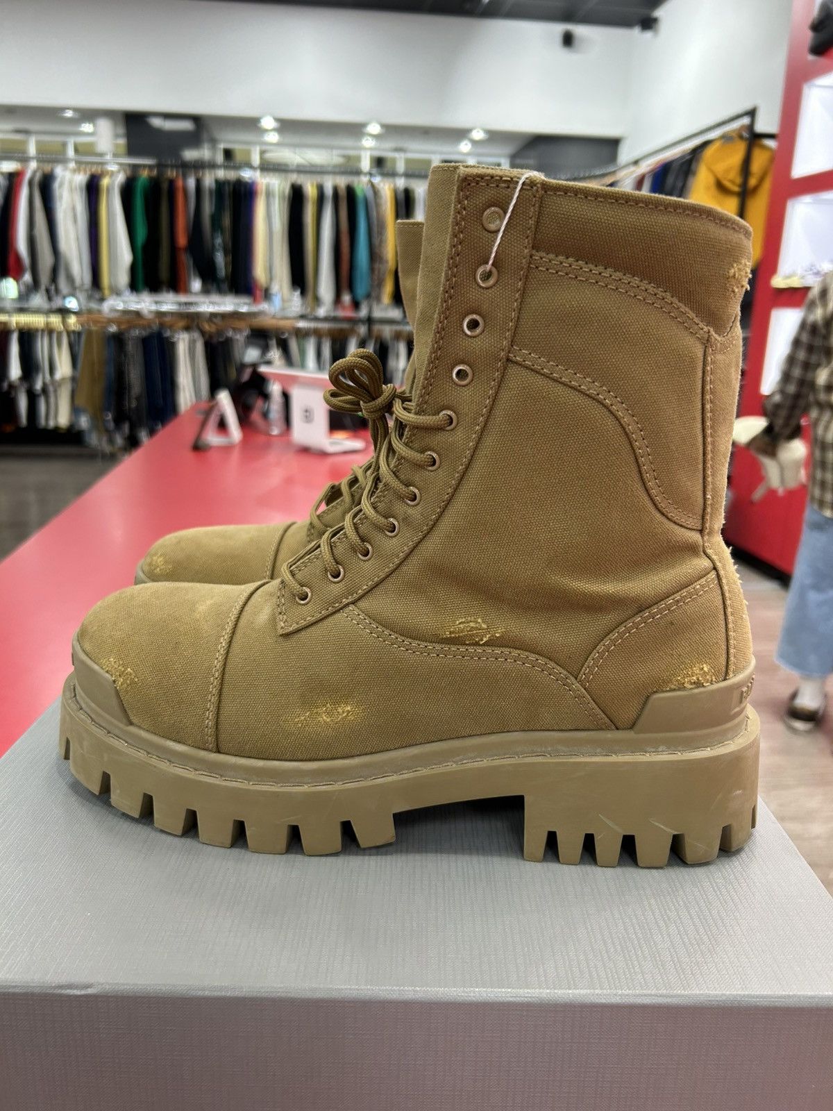 Balenciaga Balenciaga Strike Boots Size 42/9 Size US 9 / EU 42 - 2 Thumbnail