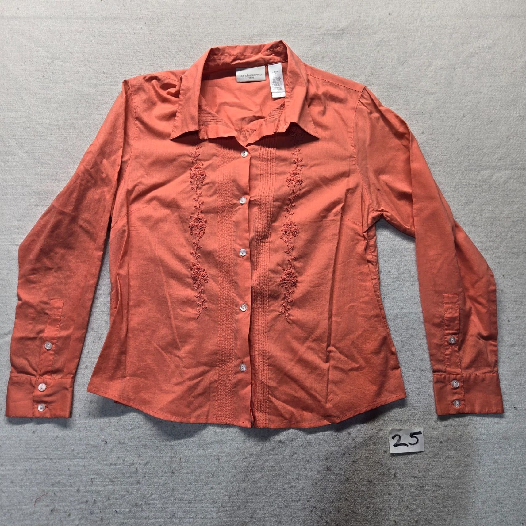 Liz Claiborne Liz Claiborne Shirt Orange Button-Up PM Petite Medium Adult Women's 3/4 Sleeve Collared Pocketed Buttons Fall Spring Summer Women's Shirt Size M / US 6-8 / IT 42-44 - 2 Thumbnail