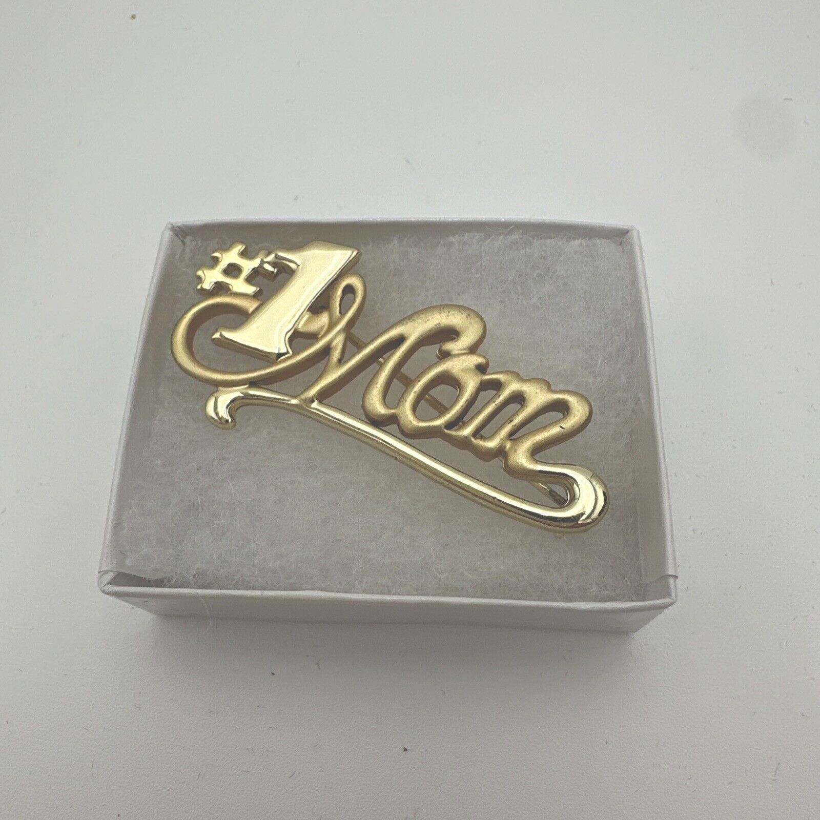 A.L.C. VTG A.J.C. Marked Brooch Pin #1 Mom 1 3/4 Matte & Shine Gold Size ONE SIZE - 5 Thumbnail