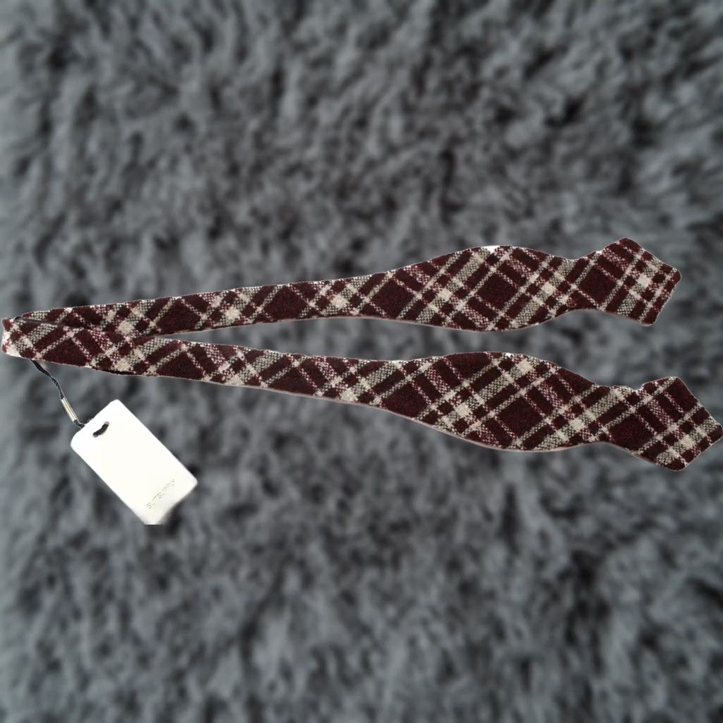 Suitsupply SUITSUPPLY Check Bordeaux Bow Tie Men's ONE SIZE Wool Blend Tied Size ONE SIZE - 1 Thumbnail