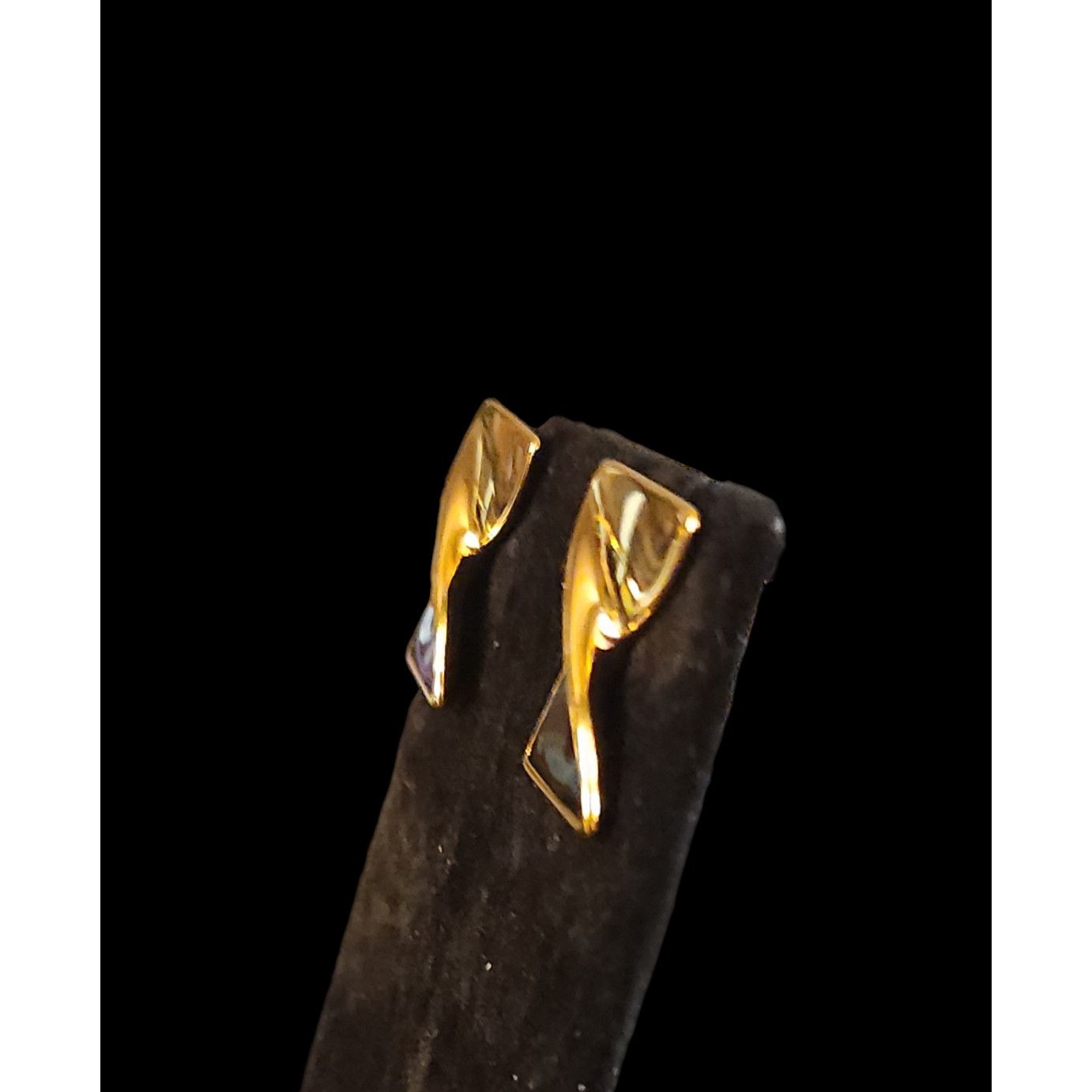 Avon Celli Vintage Avon Bow Twist Pierced Earrings Gold Tone Black Size ONE SIZE - 4 Thumbnail
