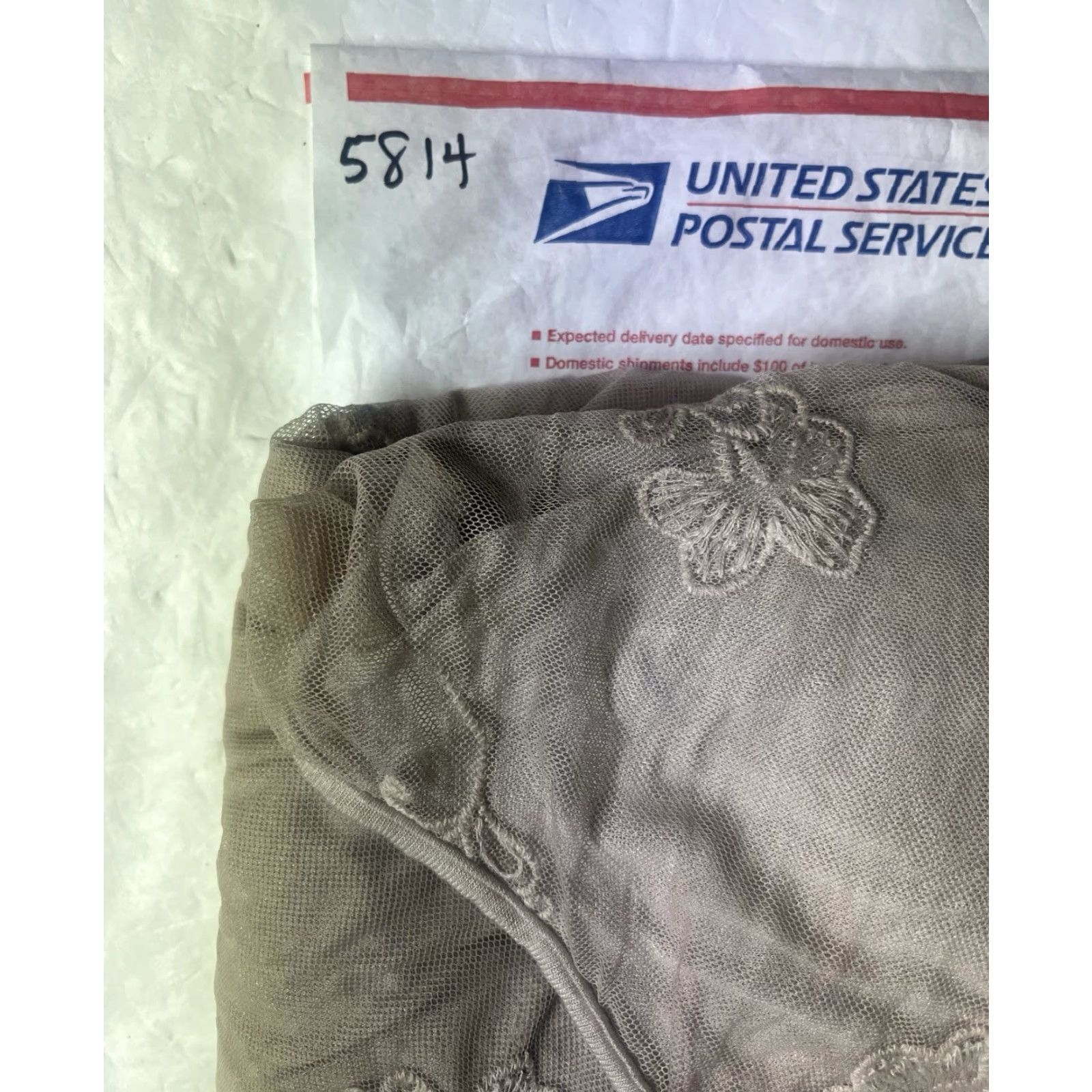 Vintage M Made In Italy Blouse Women Oversized Small Beige Polyester Sleeveless Pullover Casual Spring Summer Regular Size S Womens Size S / US 4 / IT 40 - 7 Thumbnail