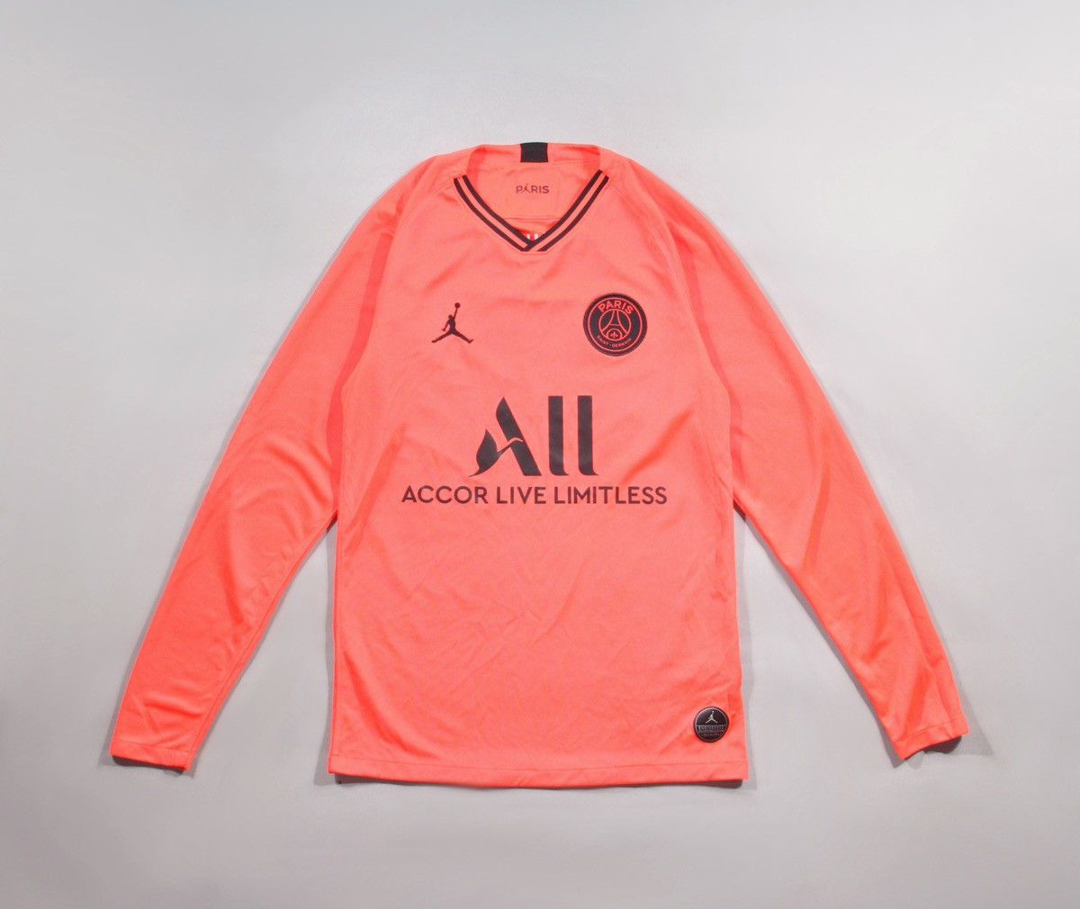 Jordan Brand Jordan x PSG Soccer Football Jersey Shirt Paris Vintage S Size US S / EU 44-46 / 1 - 1 Thumbnail
