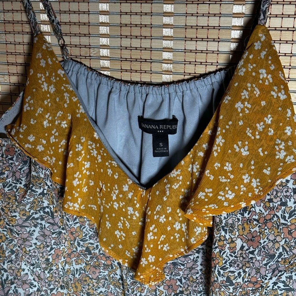 Banana Republic Banana Republic Small Floral Print Cami w/ Adjustable Straps Size S / US 4 / IT 40 - 3 Thumbnail