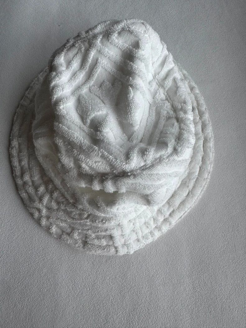 Chrome Hearts White Cross Bucket Hat - dmc