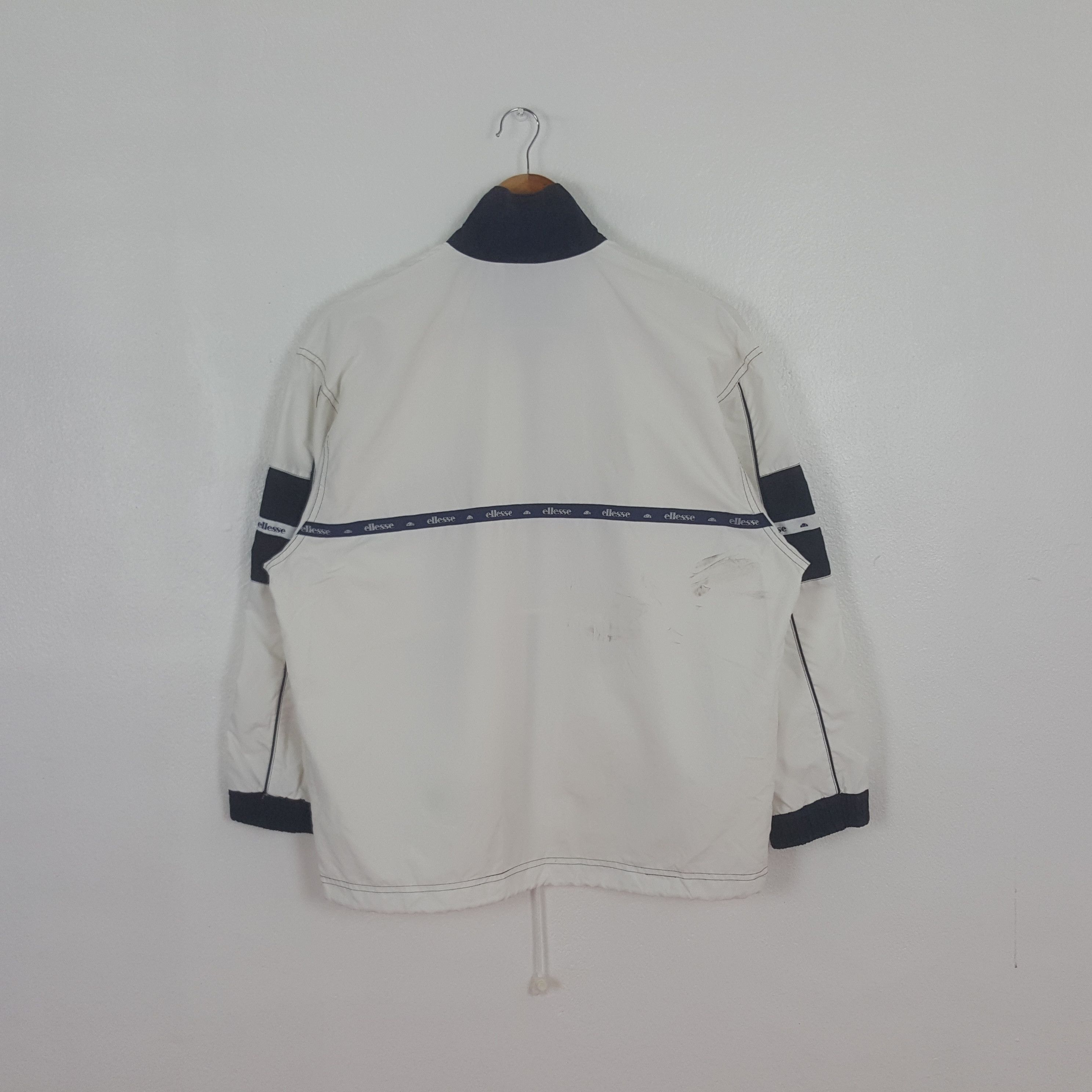 Ellesse Vintage Ellesse Windbreaker Jacket C314N9 Size US M / EU 48-50 / 2 - 3 Thumbnail