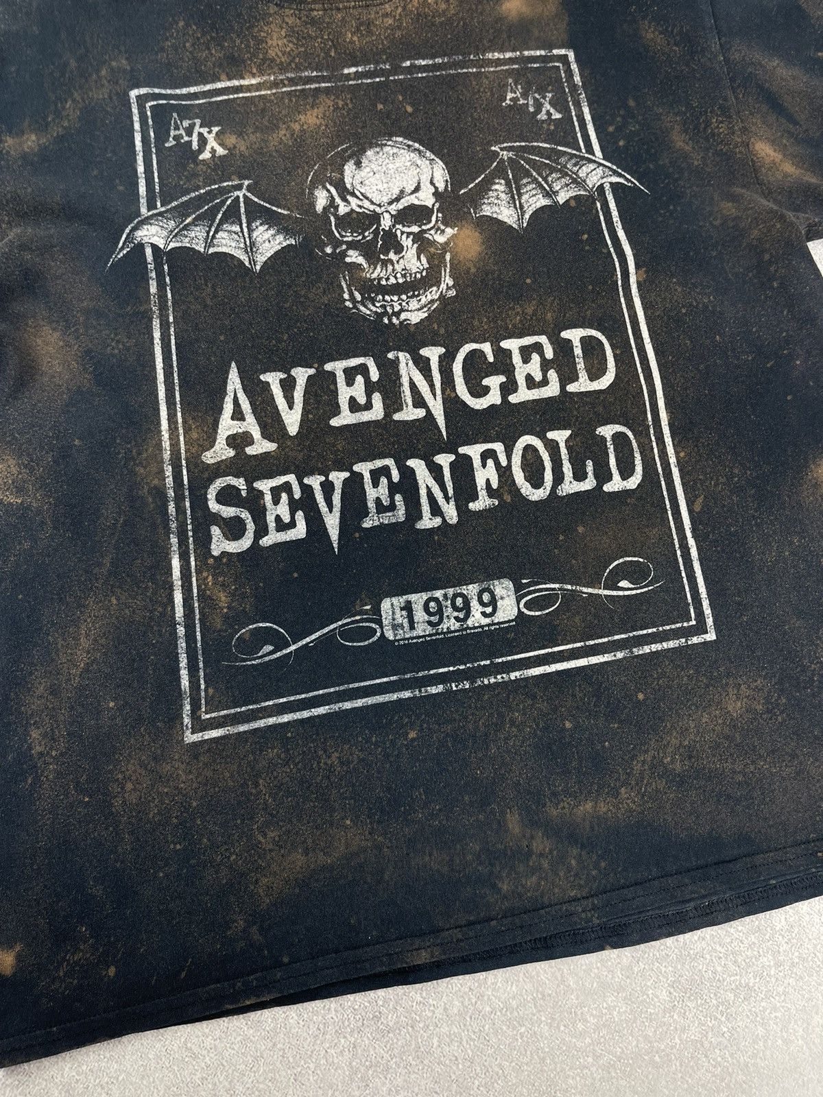 Vintage Vintage Custom Avenged Sevenfold Rock Band T-Shirt Size XL Size US XL / EU 56 / 4 - 2 Thumbnail