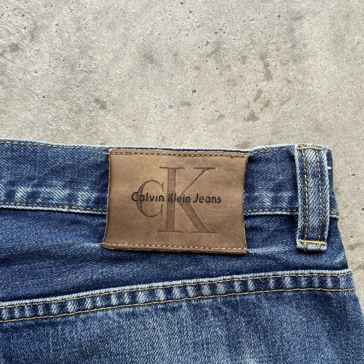 Calvin Klein Vintage Calvin Klein Jeans Faded Distressed Denim Pants W32 Size US 32 / EU 48 - 9 Thumbnail