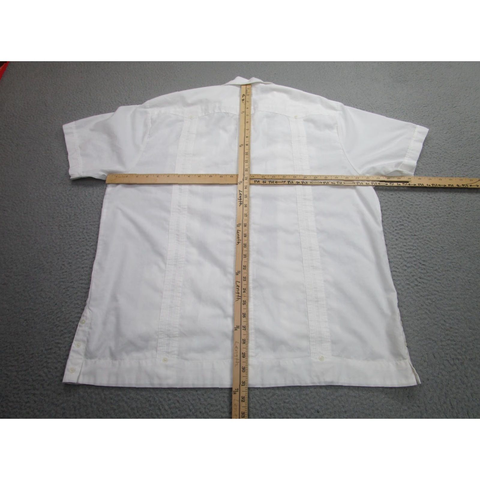 Vintage ROMANI Altria Shirt Mens XL White Guayabera Cuban Embroidered Rockabilly Romani Logo Size US XL / EU 56 / 4 - 7 Thumbnail