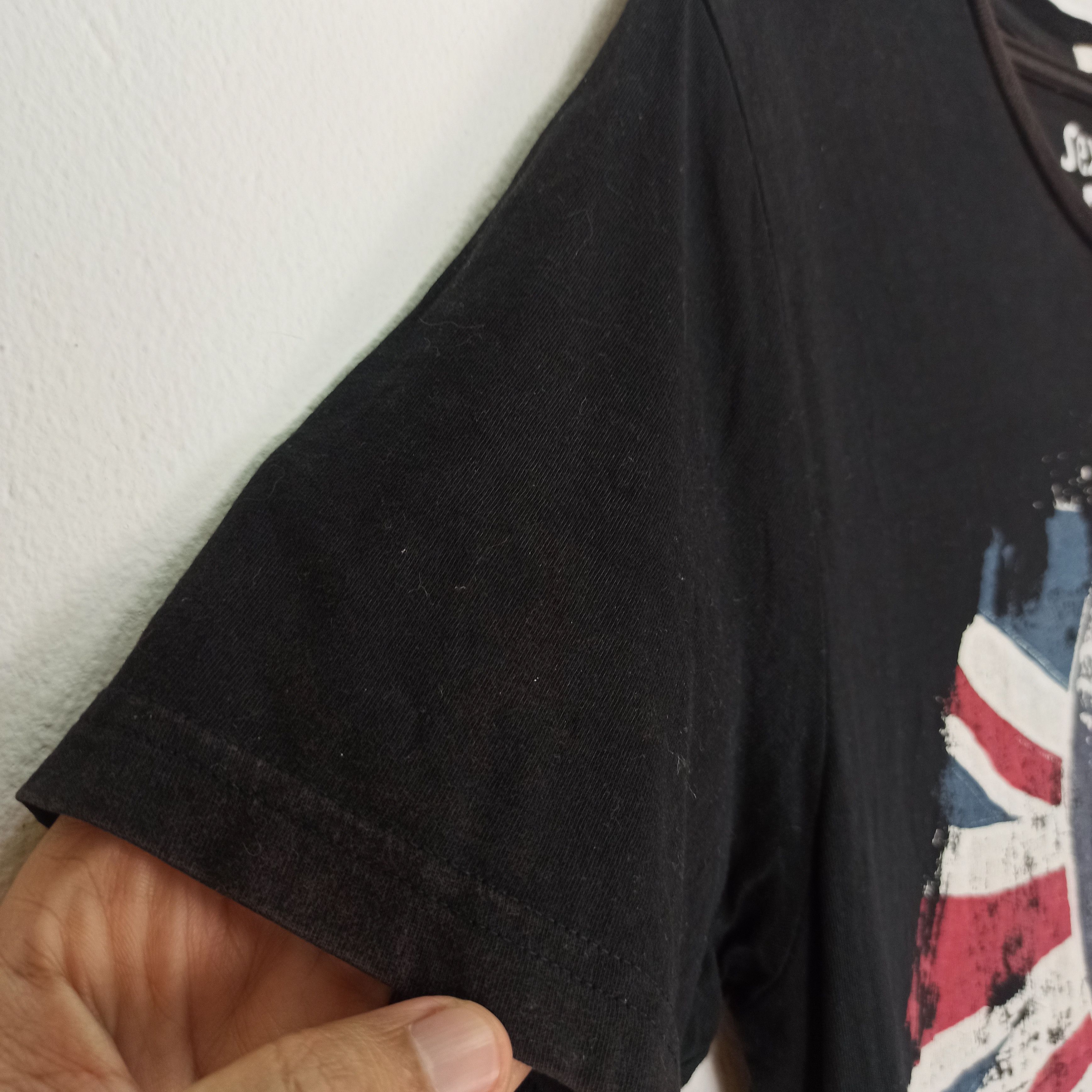 Band Tees Sex Pistols Band Rock Punk Promo Tshirt by GU Size US M / EU 48-50 / 2 - 3 Thumbnail