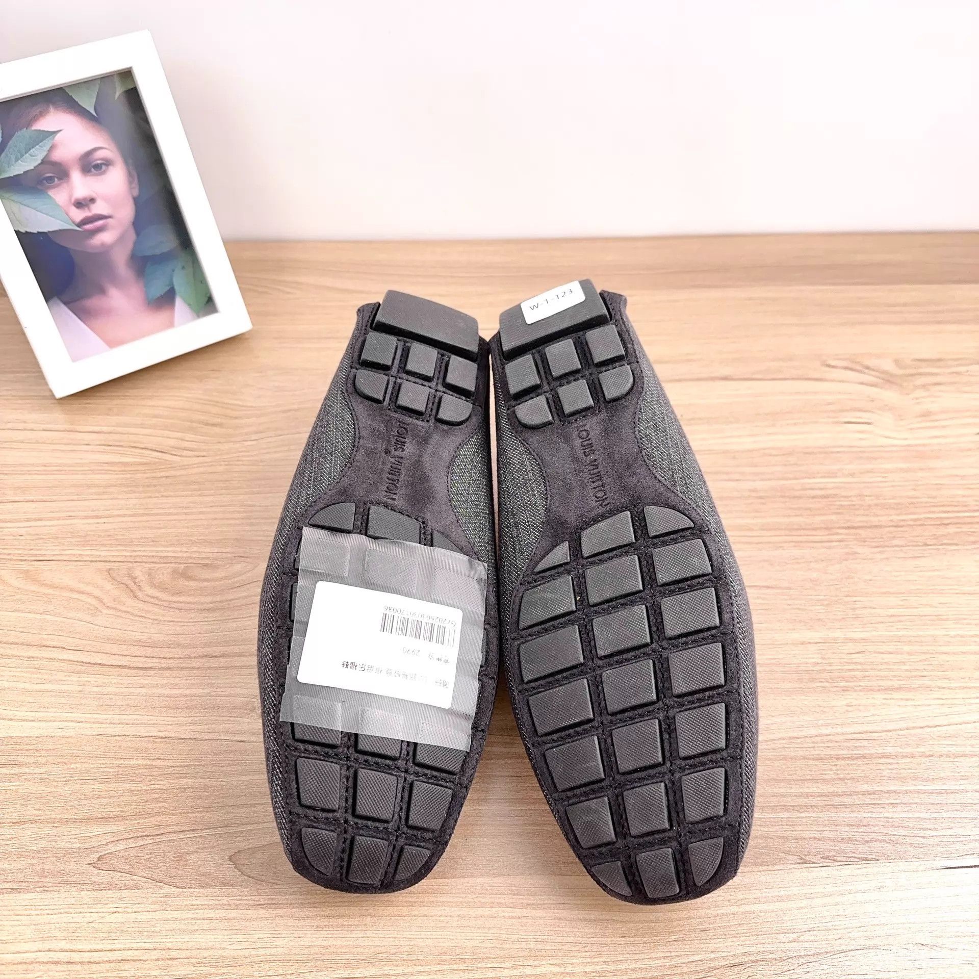Louis Vuitton LOUIS VUITTON Loafer 6 Size US 6 / EU 39 - 4 Thumbnail