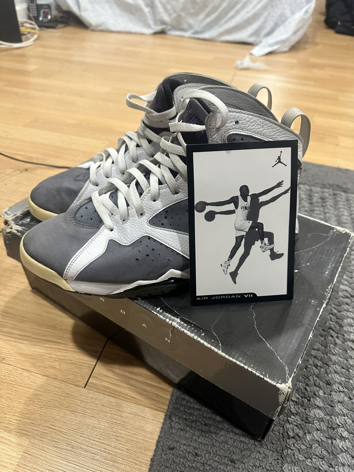 Jordan Brand Air Jordan Retro “Flint” Size US 10 / EU 43 - 3 Thumbnail