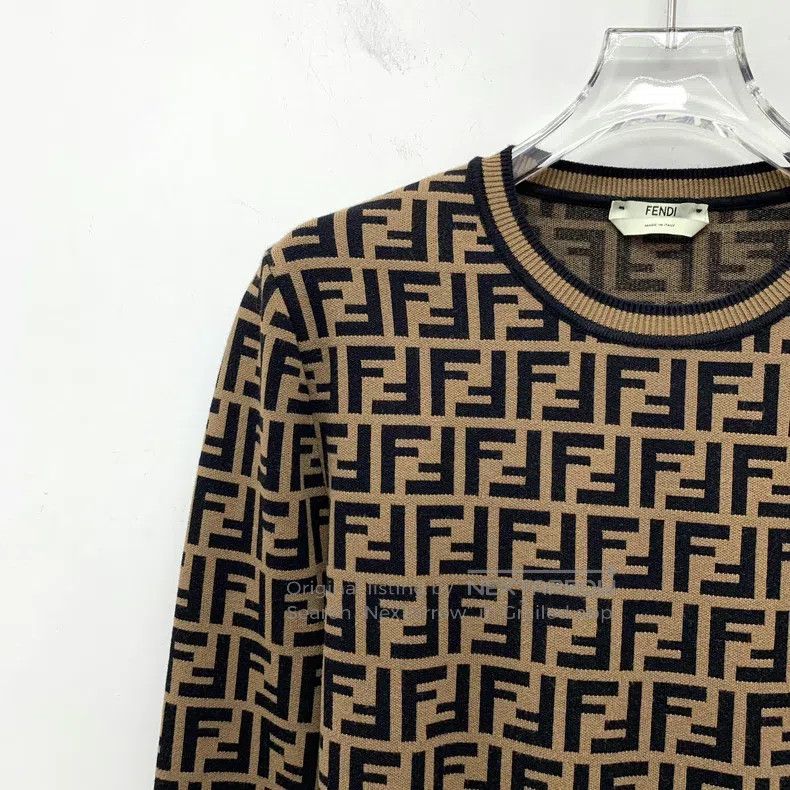 Fendi Fendi Dark brown logo letter full-printed round neck long- Size S / US 4 / IT 40 - 4 Thumbnail