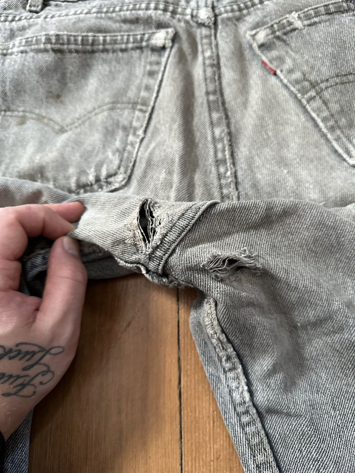 Levi's × Vintage Levi’s vintage distressed jeans Size US 33 - 8 Thumbnail