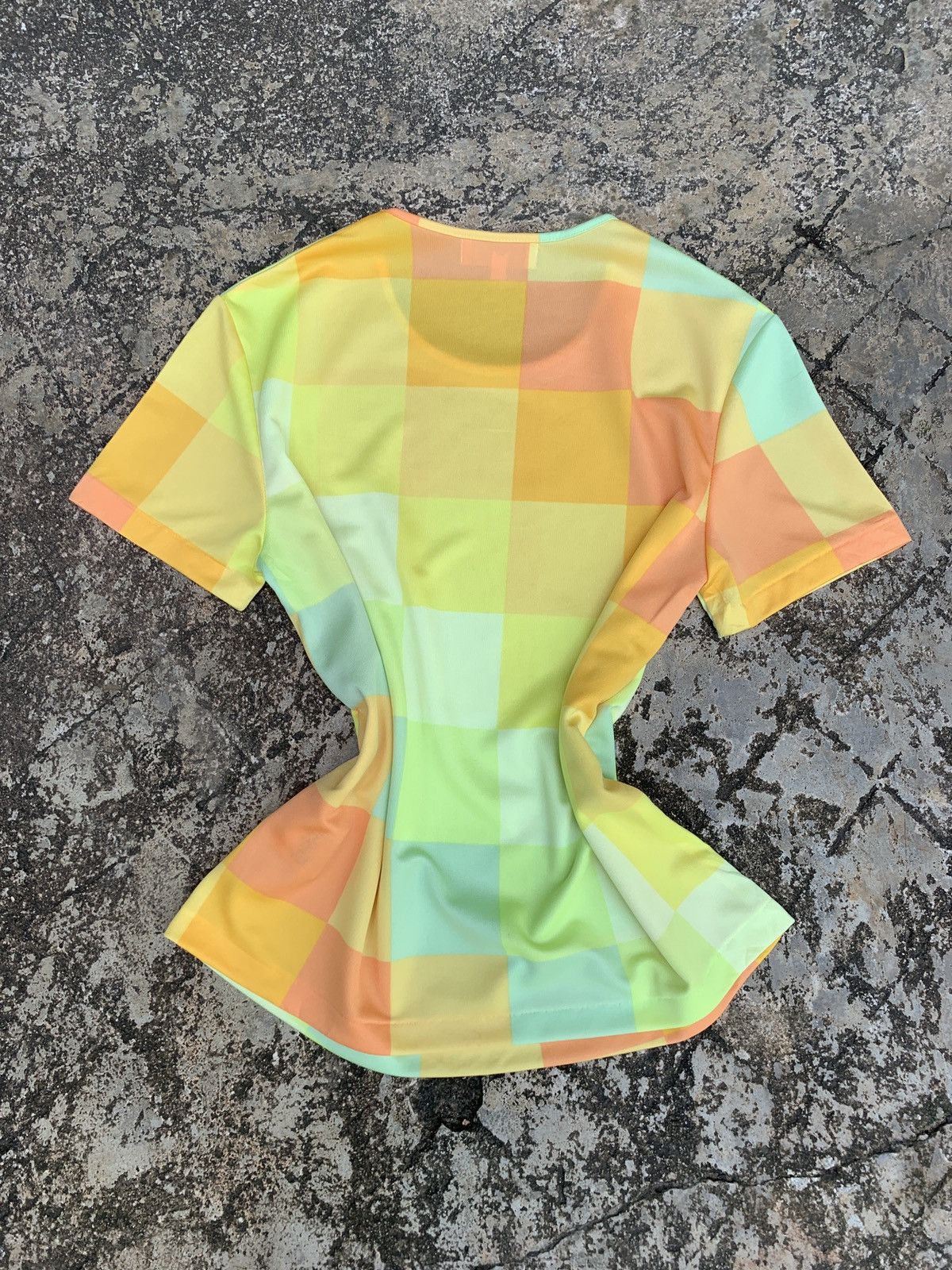 Japanese Brand y2k Rue de B Japan Pantone Gradient Grid Graphic Mesh Top Size M / US 6-8 / IT 42-44 - 3 Thumbnail