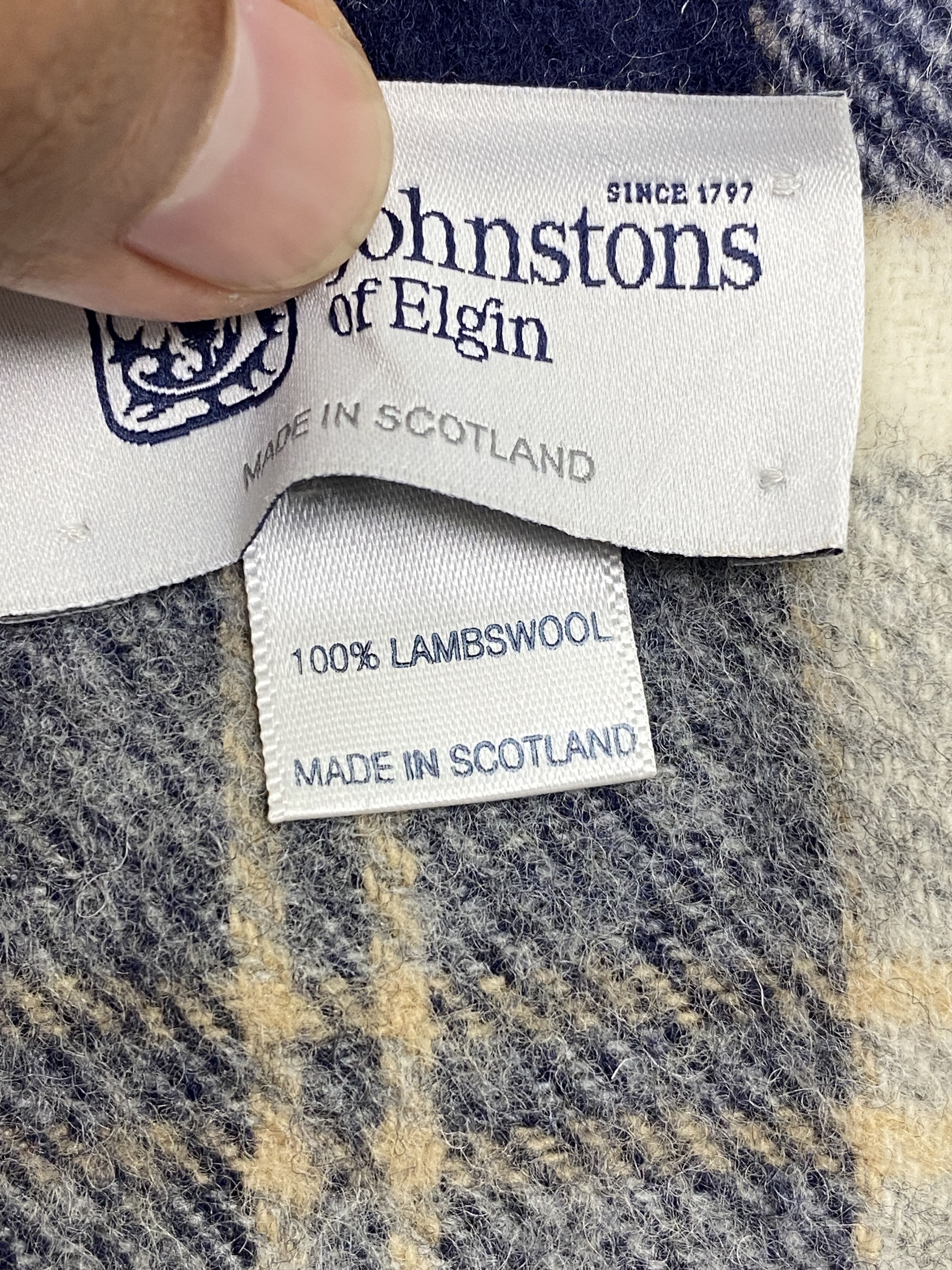 Johnstons Of Elgin Johnstons Of Elgin Scarf / Muffler / Neckwear - SC0156 Size ONE SIZE - 6 Thumbnail