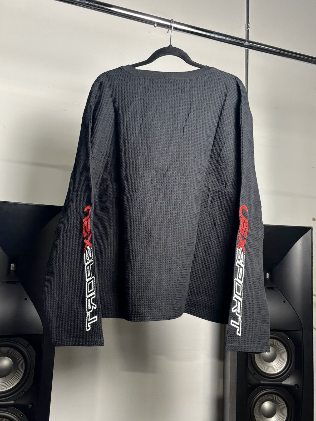 Vale Vale Lives Forever VSX Sport Thermal Long Sleeve Size US XL / EU 56 / 4 - 1 Thumbnail