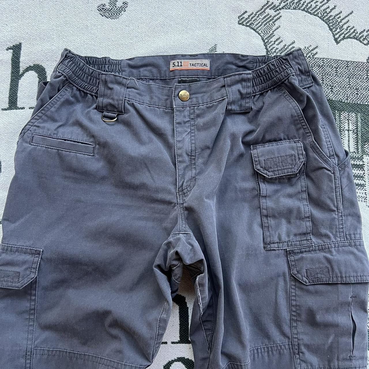 Vintage Vintage Y2K/2000s Baggy Grunge Faded Black Skater Style Cargo Pants! Size US 32 / EU 48 - 5 Thumbnail