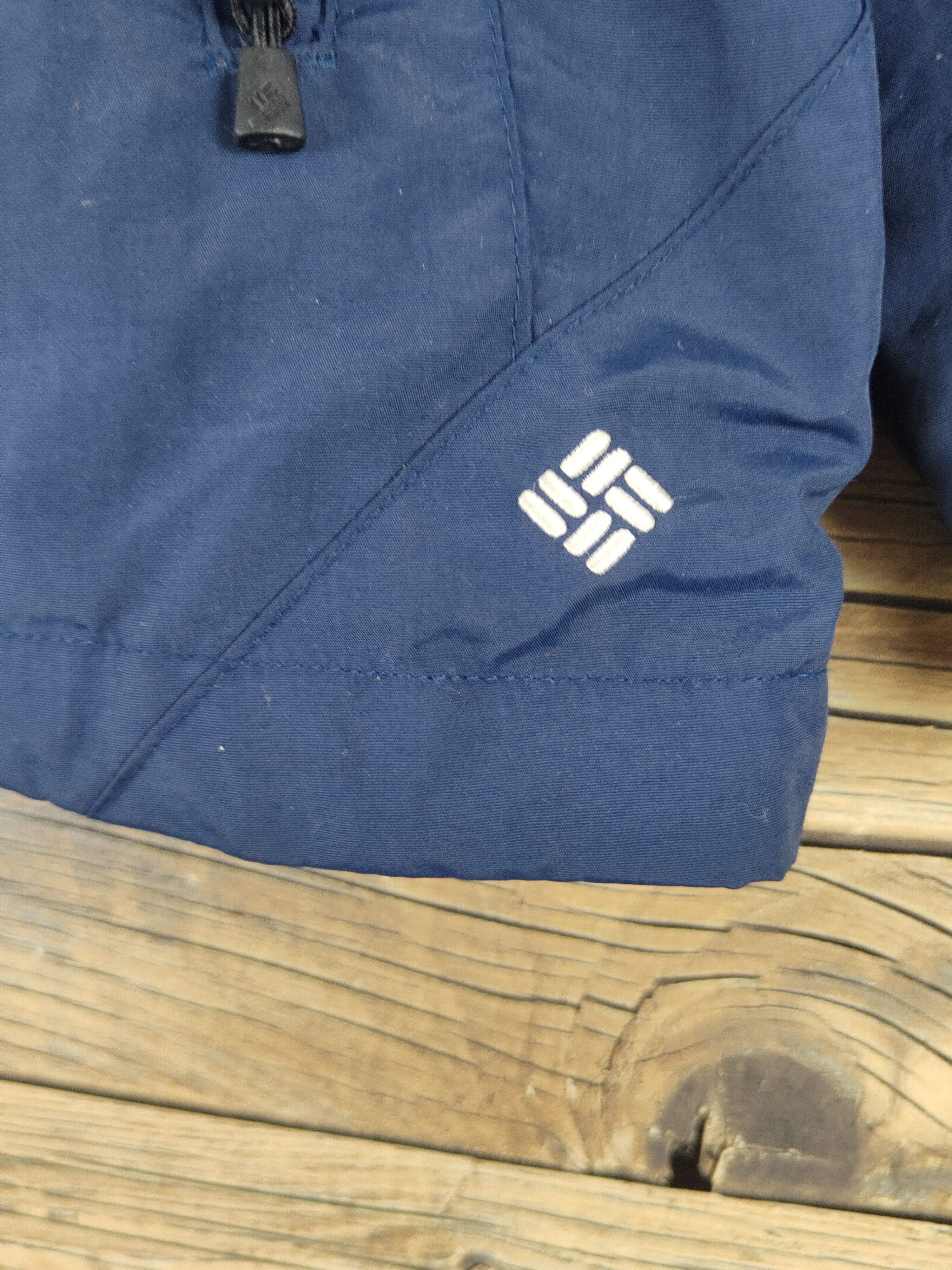 Columbia Columbia Navy Nylon Sportswear Hoodie Sweaters #W2255 Size US S / EU 44-46 / 1 - 9 Thumbnail