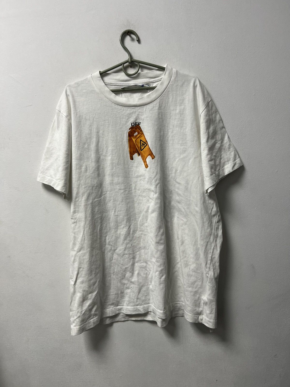 Off-White Off White T-shirt Big Logo Luxury Size XL Size US XL / EU 56 / 4 - 3 Thumbnail