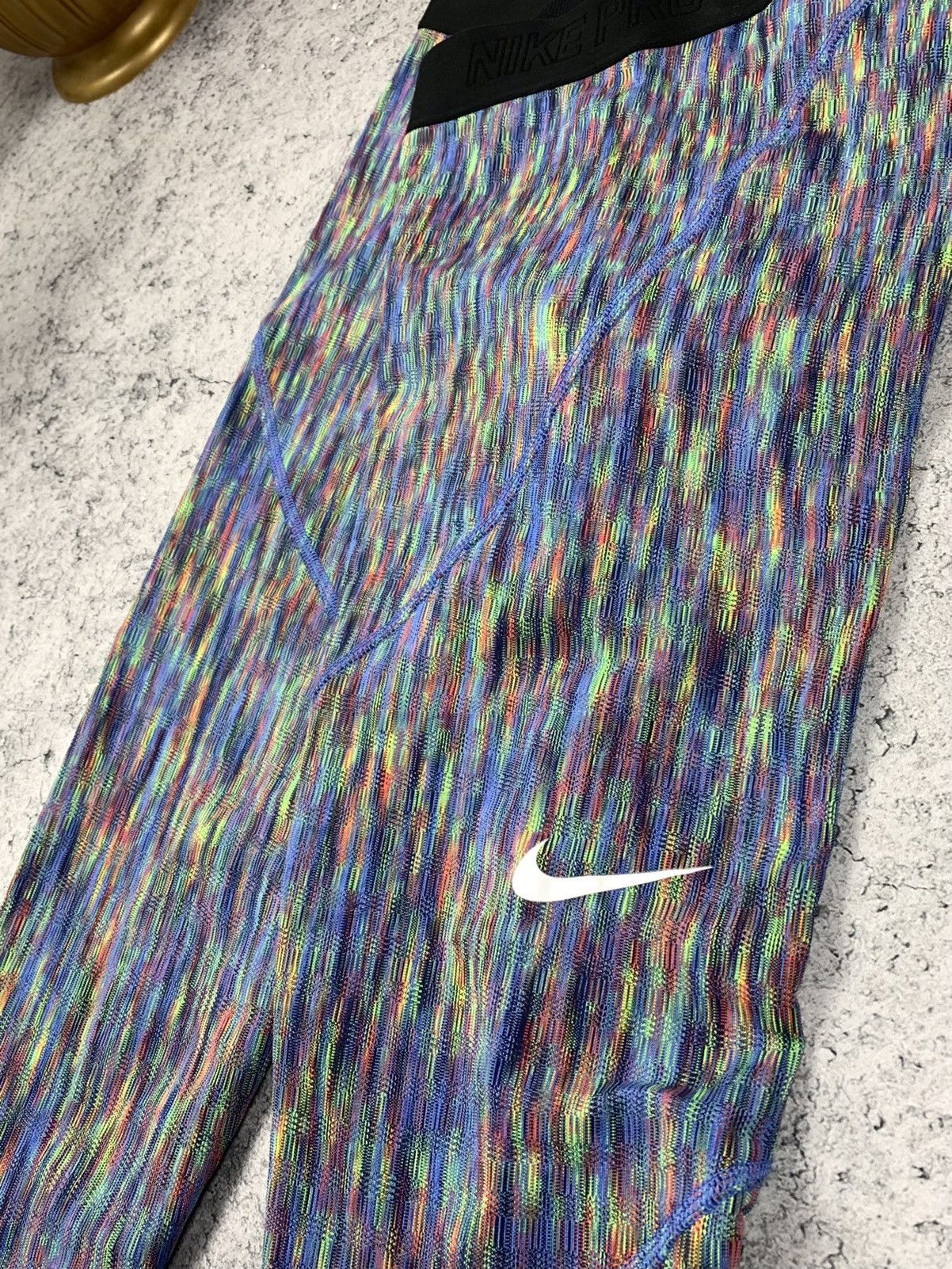 Nike Nike PRO Hyperwarm Womens Training Leggings Size L Size 32" / US 10 / IT 46 - 6 Thumbnail