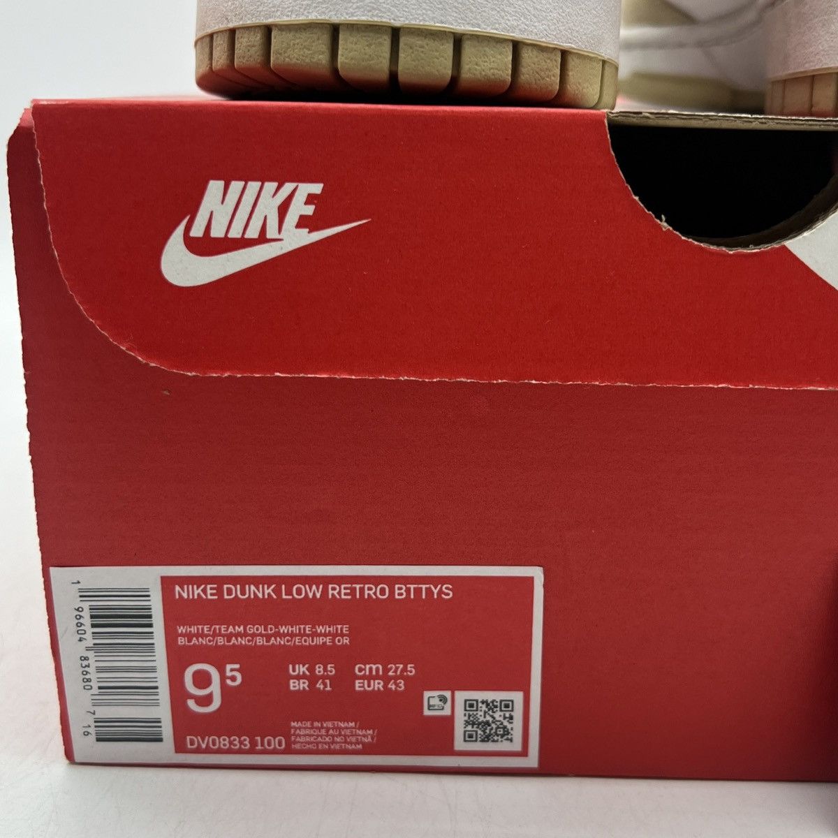 Nike Nike dunk low team gold Size US 9.5 / EU 42-43 - 6 Thumbnail