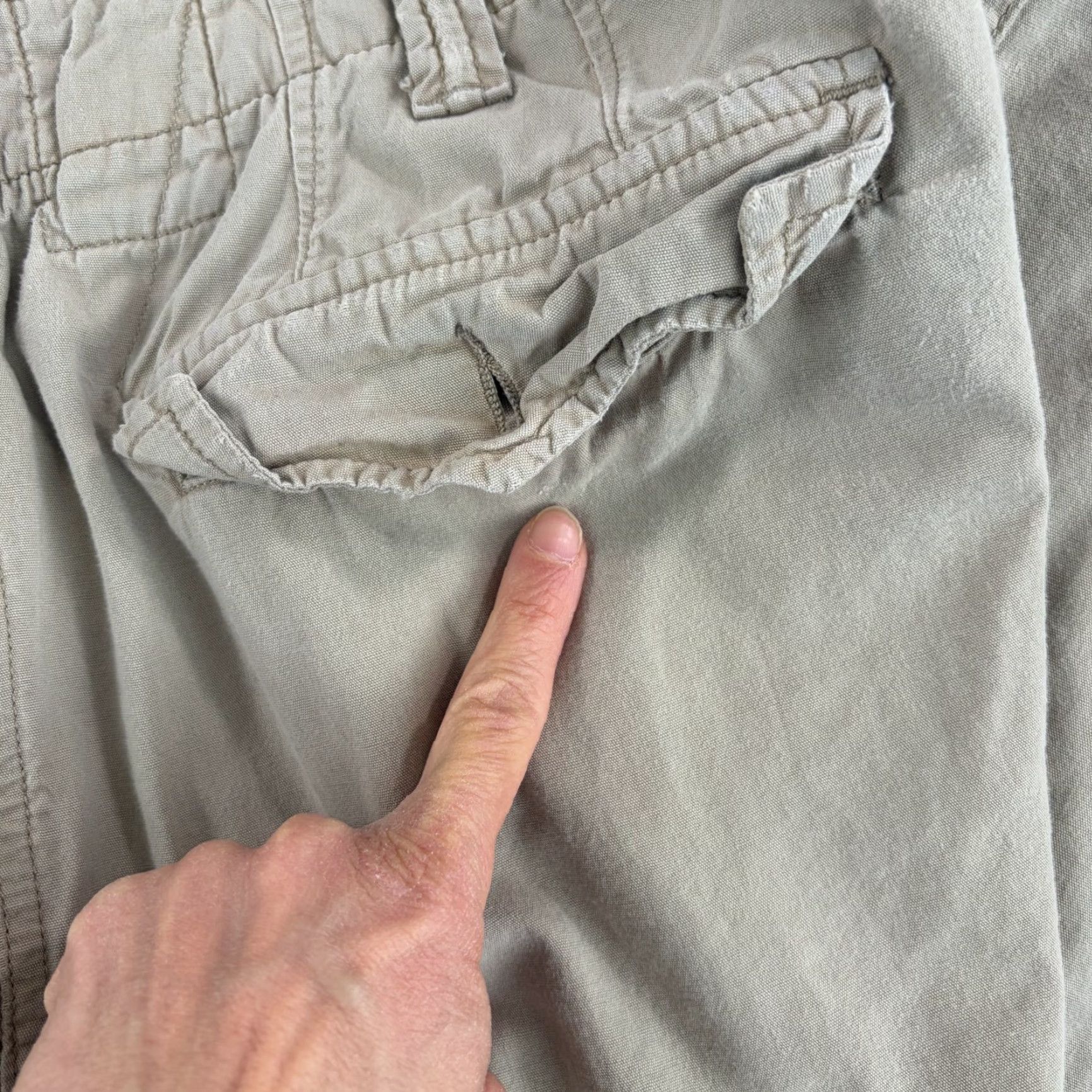 Polo Ralph Lauren VINTAGE Polo Ralph Lauren Shorts Men 38 Beige Cargo Pocket 8 in Zip Casual Travel 90s Army Mens Size US M / EU 48-50 / 2 - 4 Thumbnail
