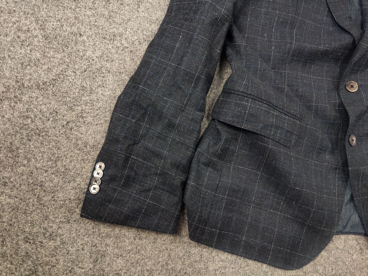 Hugo Boss Hugo Boss lanificio tesse biella Wool check Blazer Jacket Size US L / EU 52-54 / 3 - 6 Thumbnail