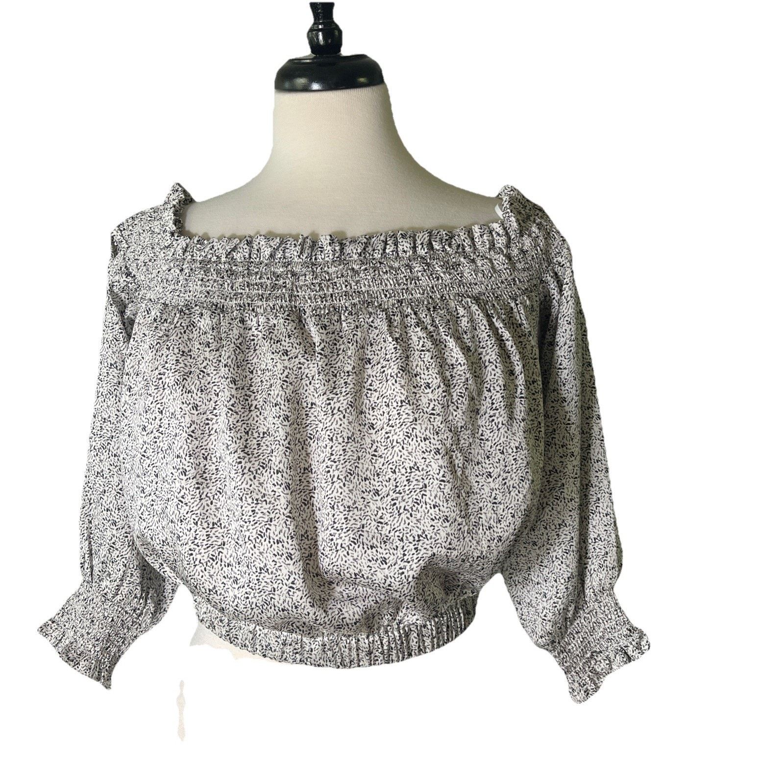Express Express Women's Black/White Off Shoulders S/S Blouse XS Size XS / US 0-2 / IT 36-38 - 1 Thumbnail