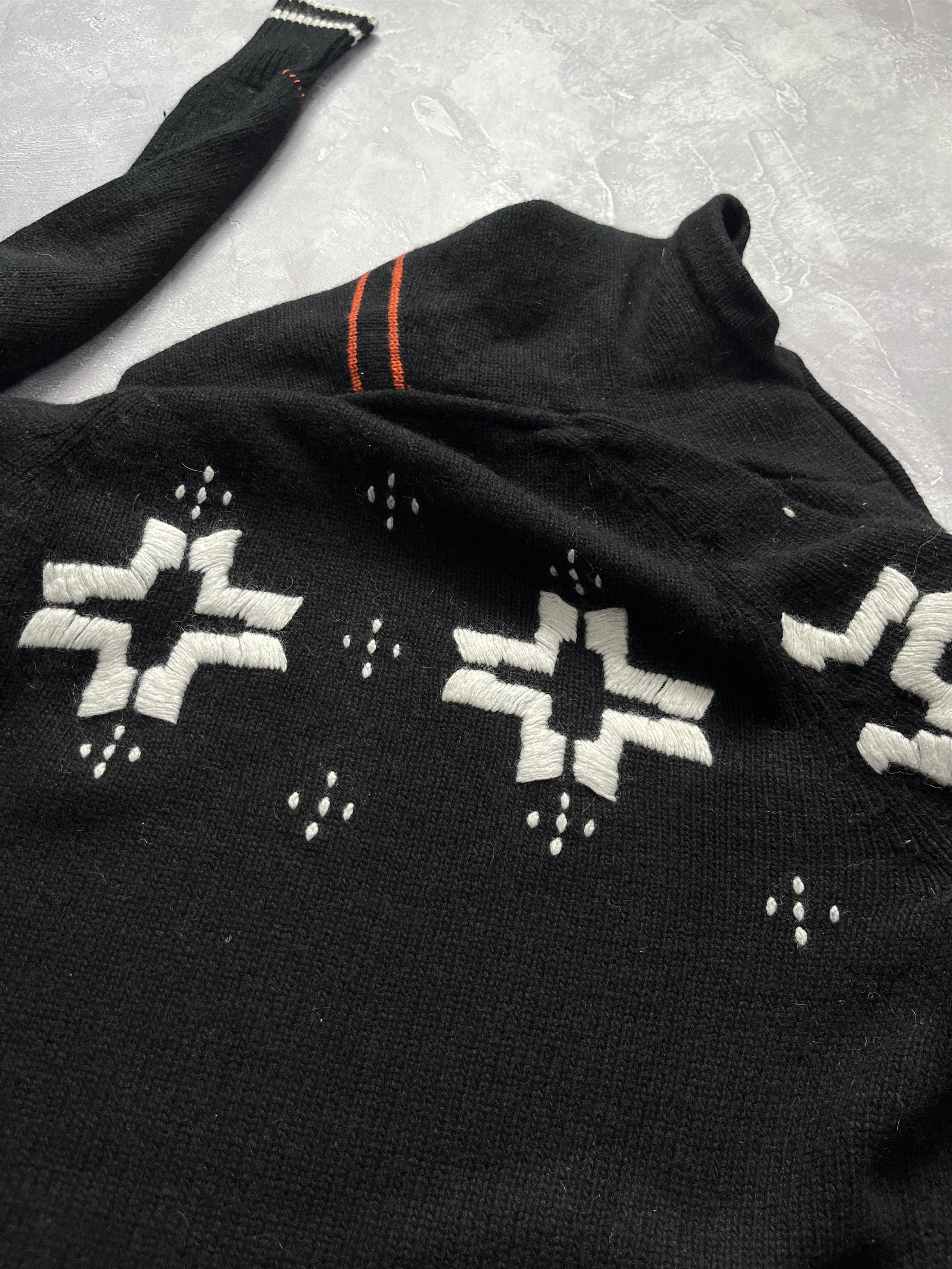 KJUS KJUS Sweater Medium Black Zip Hoodie Lambswool Cashmere Ski Size M / US 6-8 / IT 42-44 - 11 Thumbnail