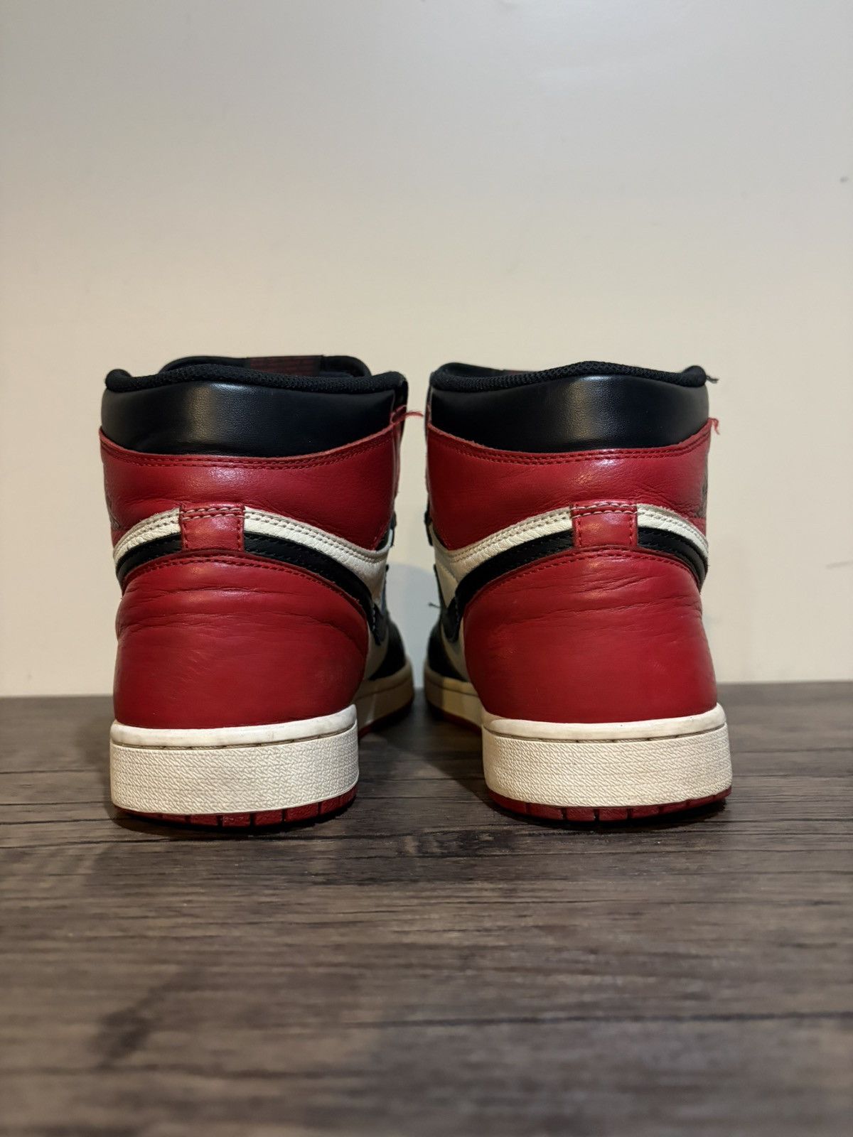 Jordan Brand 2017 Jordan 1 Bred Toe Size US 10 / EU 43 - 5 Thumbnail