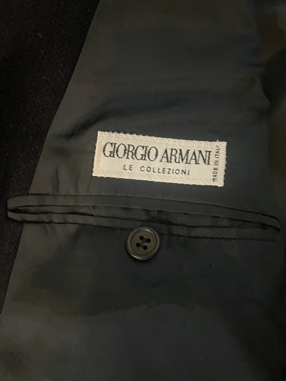 Giorgio Armani × Vintage The Iconic Double Breasted Jacket in Luxurious Cashmere Size 48L - 7 Thumbnail