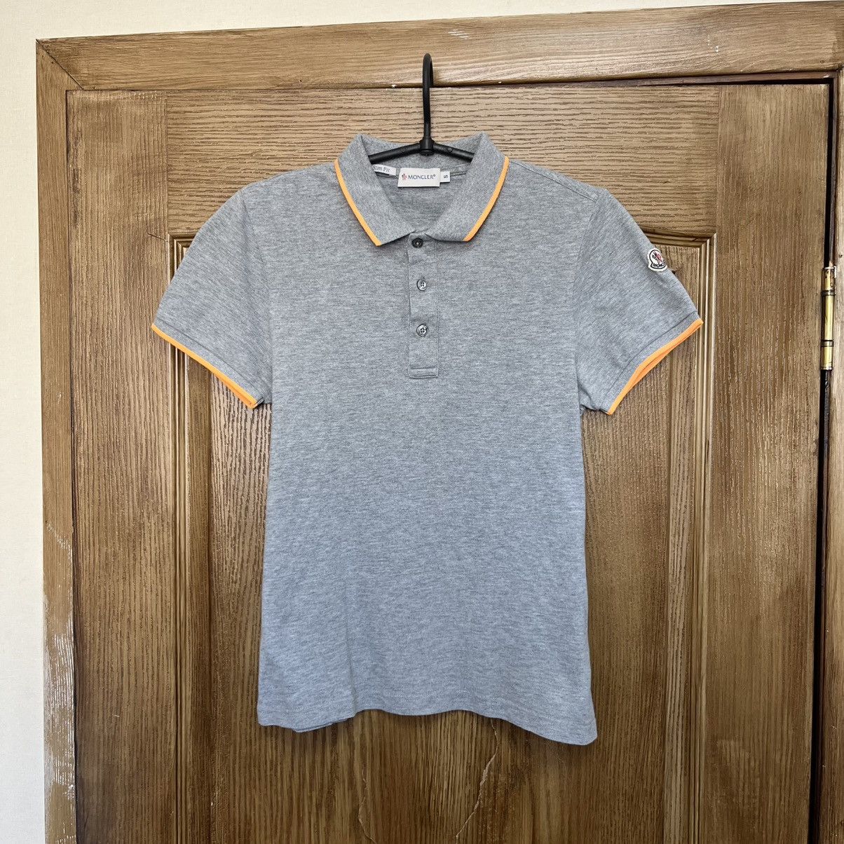 Moncler Moncler Polo T-Shirt Size US S / EU 44-46 / 1 - 1 Thumbnail