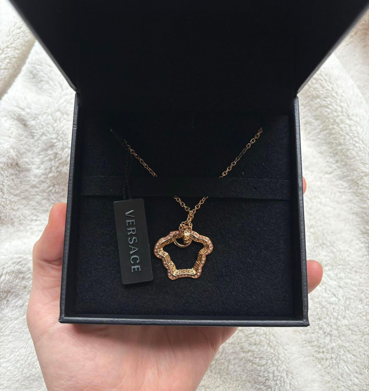 Versace Versace Gold Bijoux Medusa Outline Chain Size ONE SIZE - 2 Thumbnail