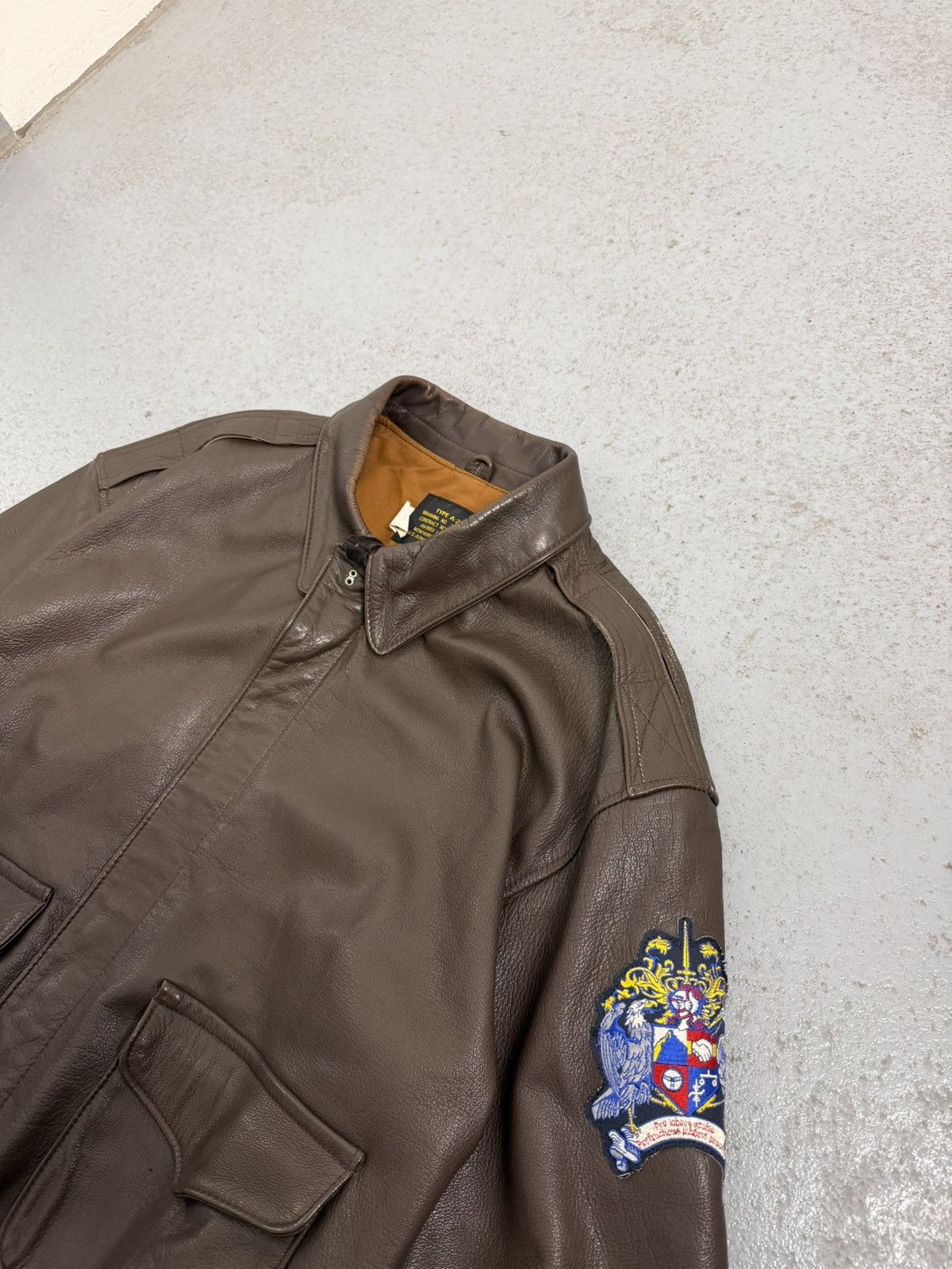 Avirex Vintage Avirex Aviator Military Leather Jacket Size US L / EU 52-54 / 3 - 5 Thumbnail