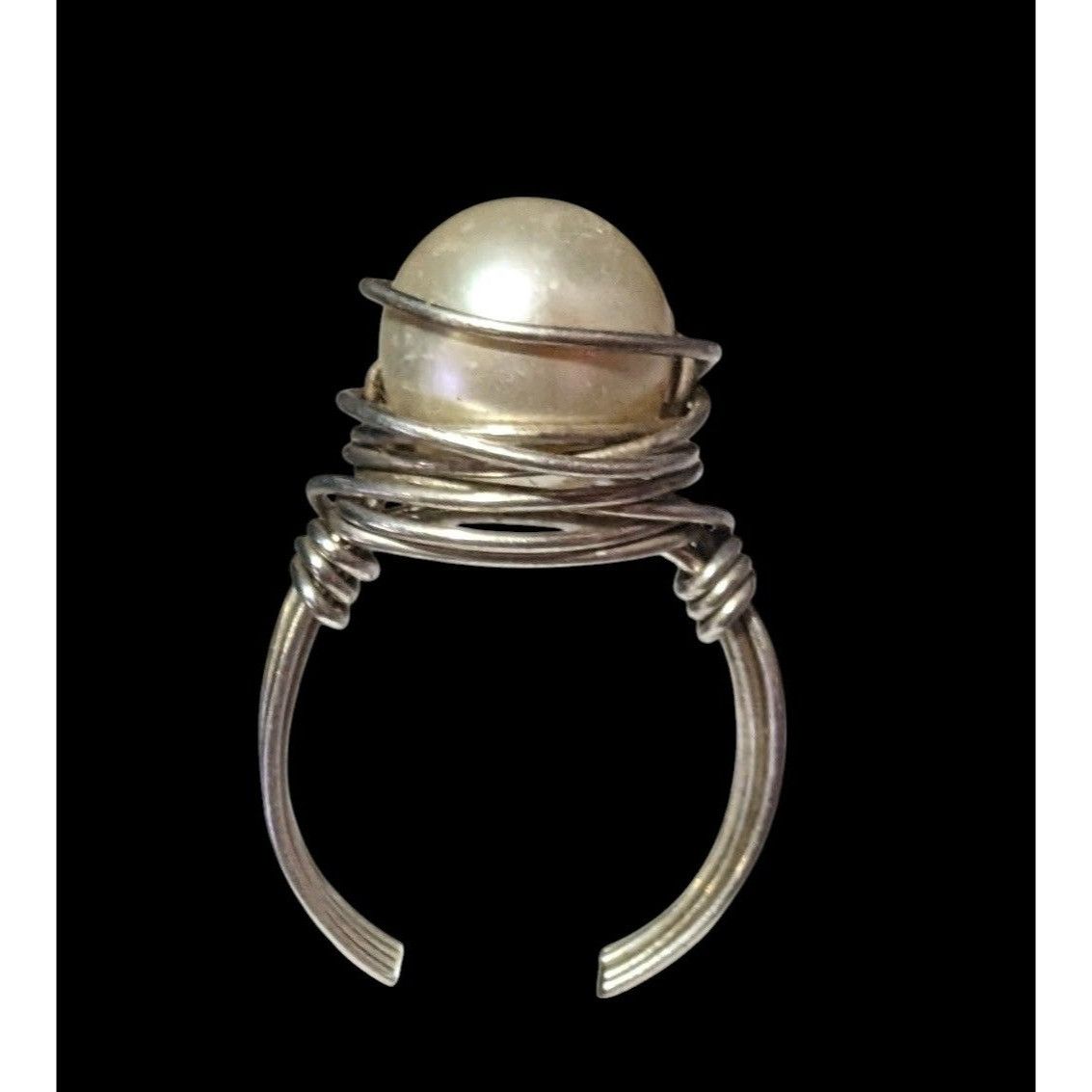 Other Elegant Glam Faux Pearl Wire Wrap Ring Size 9 Size ONE SIZE - 11 Thumbnail
