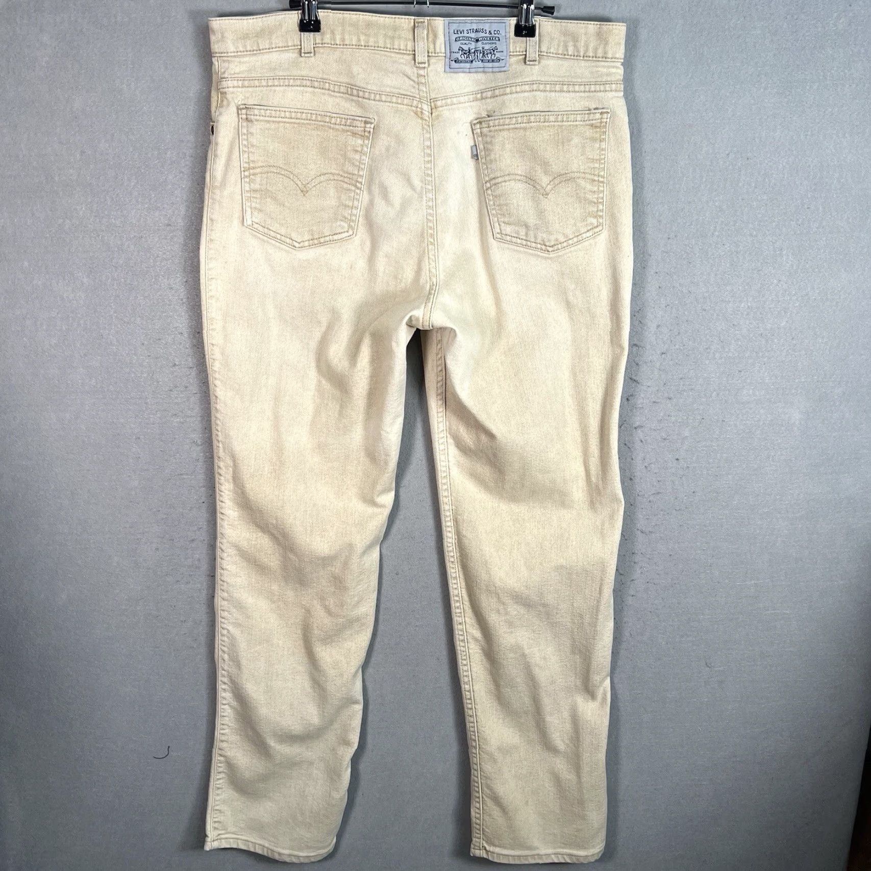 Levi's VINTAGE Levis Jeans Relaxed Fit Adult 36 x 32 Beige Made In USA Mens Y2K Size US 36 / EU 52 - 7 Thumbnail