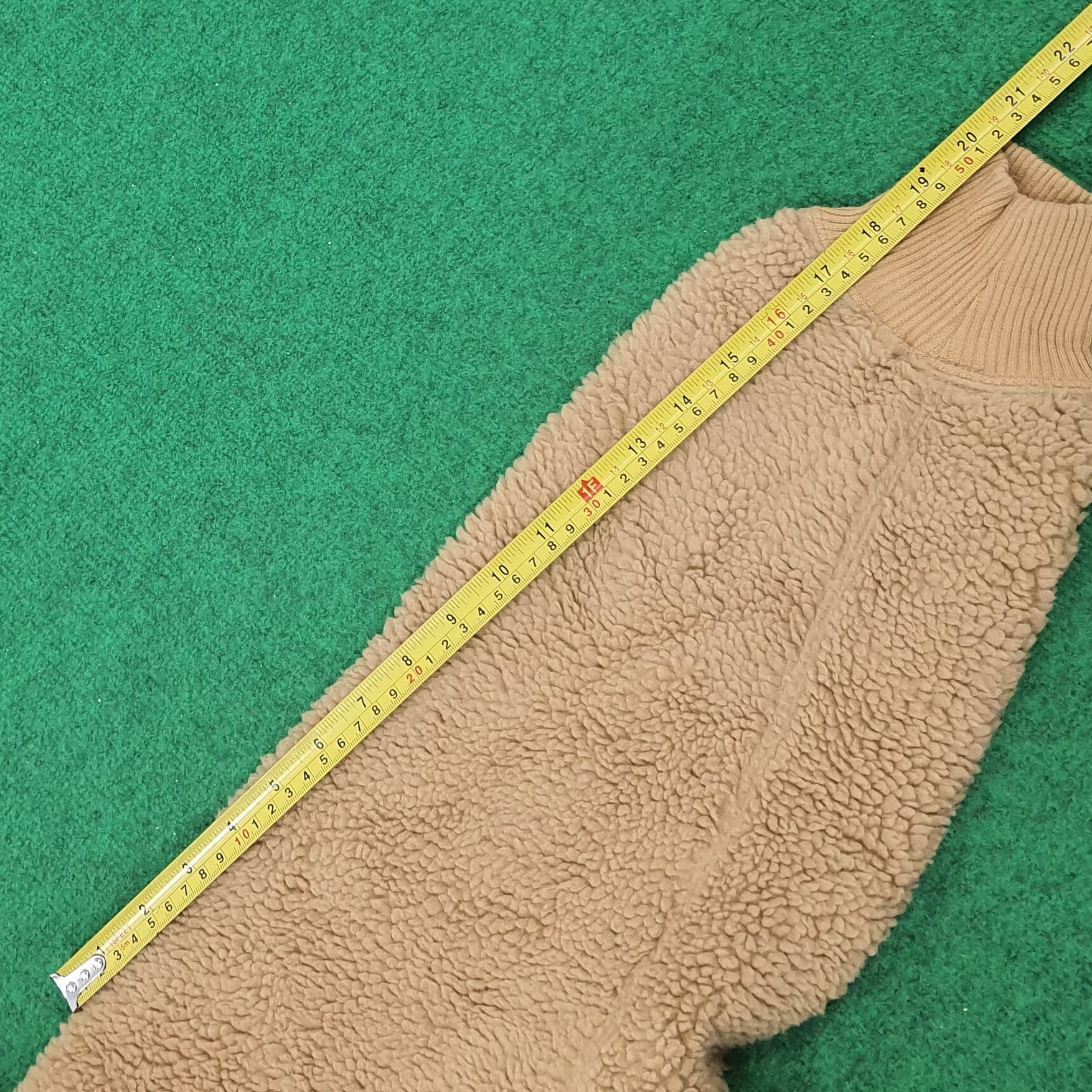 Japanese Brand × Uniqlo × Vintage Vintage Uniqlo U Japanese Brand Custom Logo Fleece Jacket Size US L / EU 52-54 / 3 - 9 Thumbnail