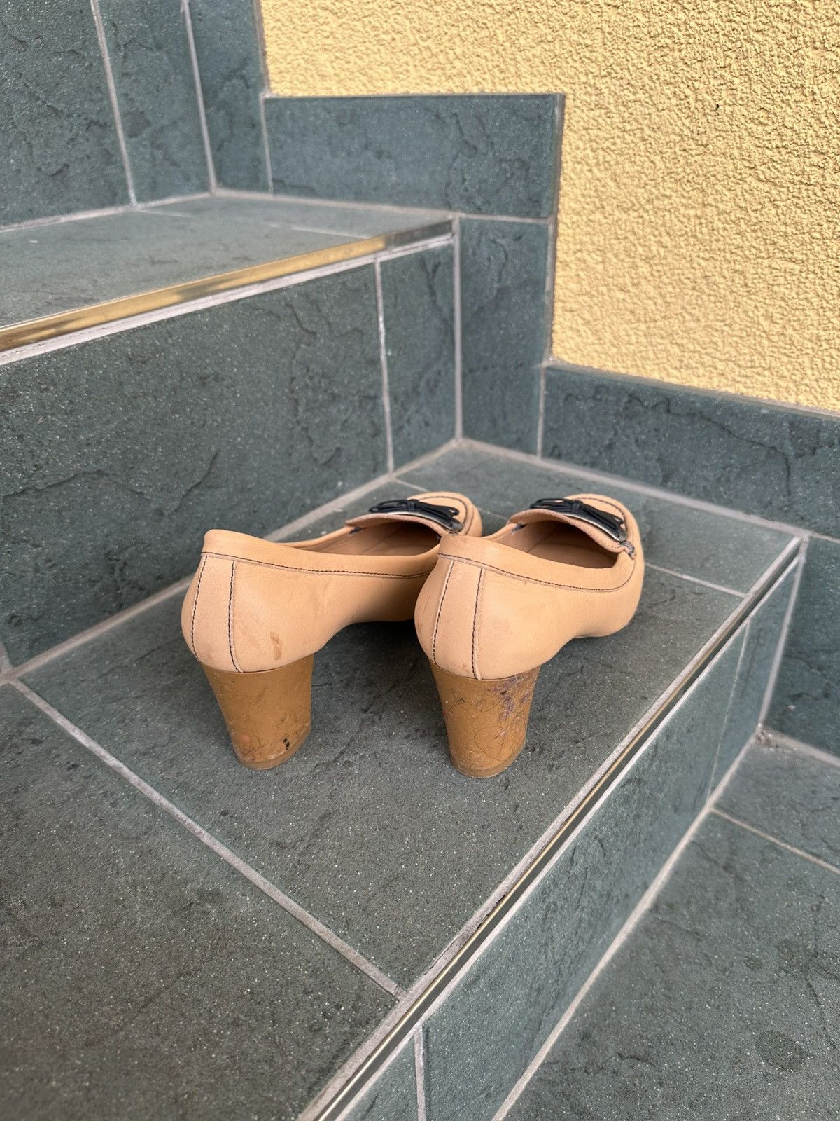 Salvatore Ferragamo Salvatore Ferragamo Women Heels Brown Beige Vintage Italy Size US 6 / IT 36 - 11 Thumbnail