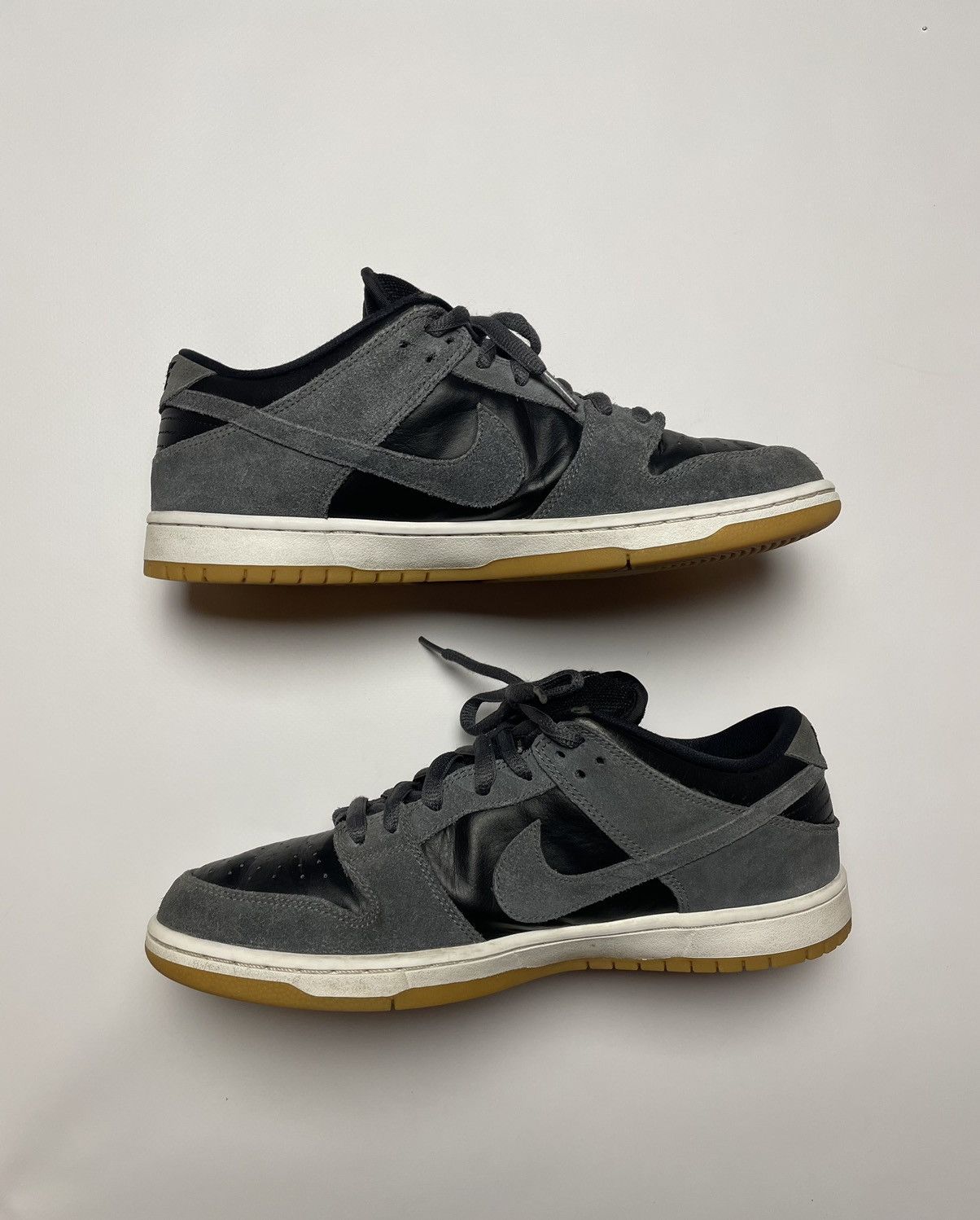 Nike RARE Nike Dunk Low Pro Sb TRD Dark Grey Gum Anthracite Size US 11 / EU 44 - 10 Thumbnail