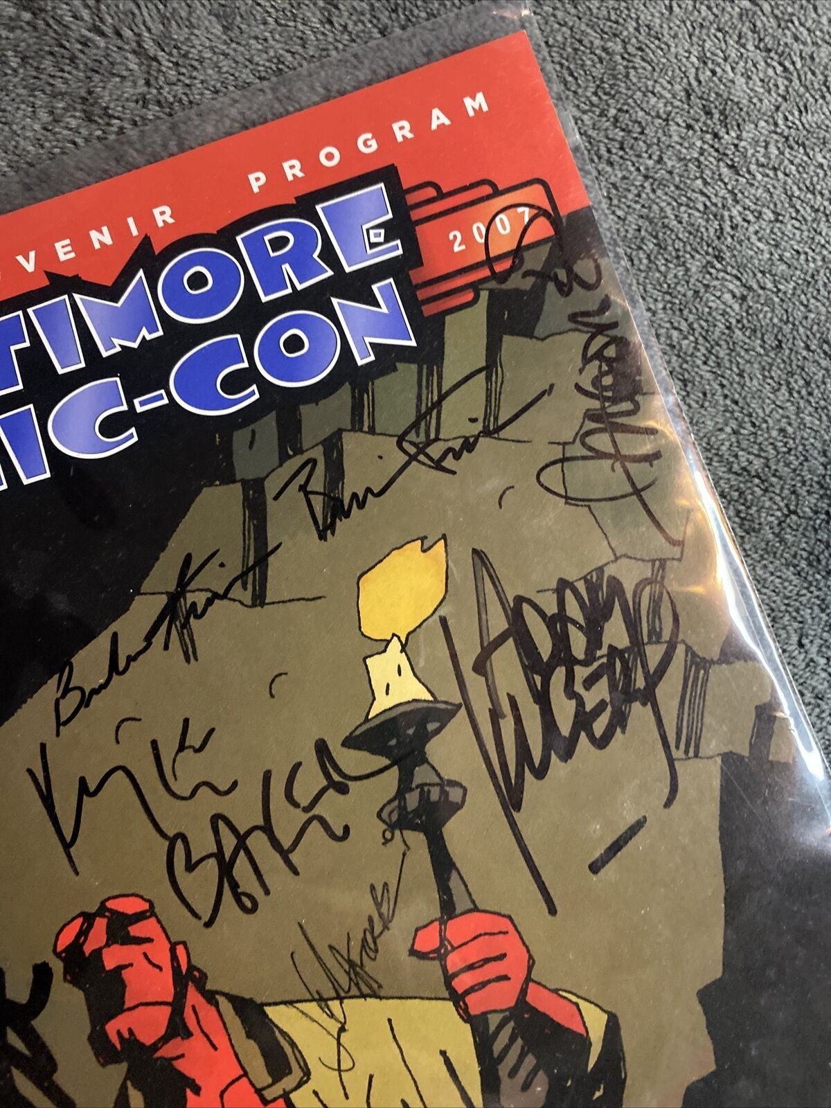 Other 2007 Baltimore 8th Comic-Con Program 10 SIGNATURES Booklet Size ONE SIZE - 2 Thumbnail