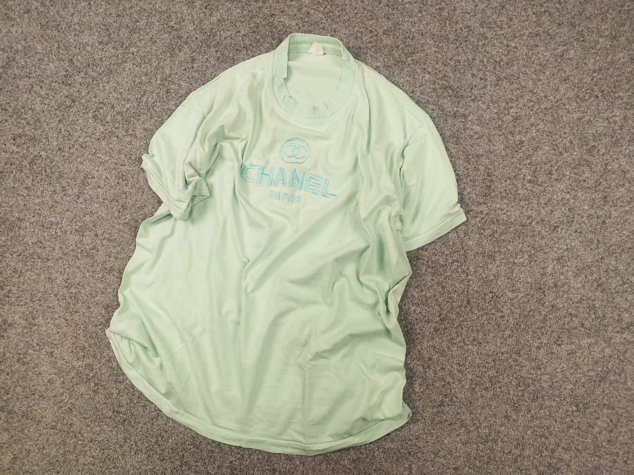 Vintage Chanel Vintage 80s Bootleg Logo mint T Shirt Single Stitch Size US M / EU 48-50 / 2 - 3 Thumbnail