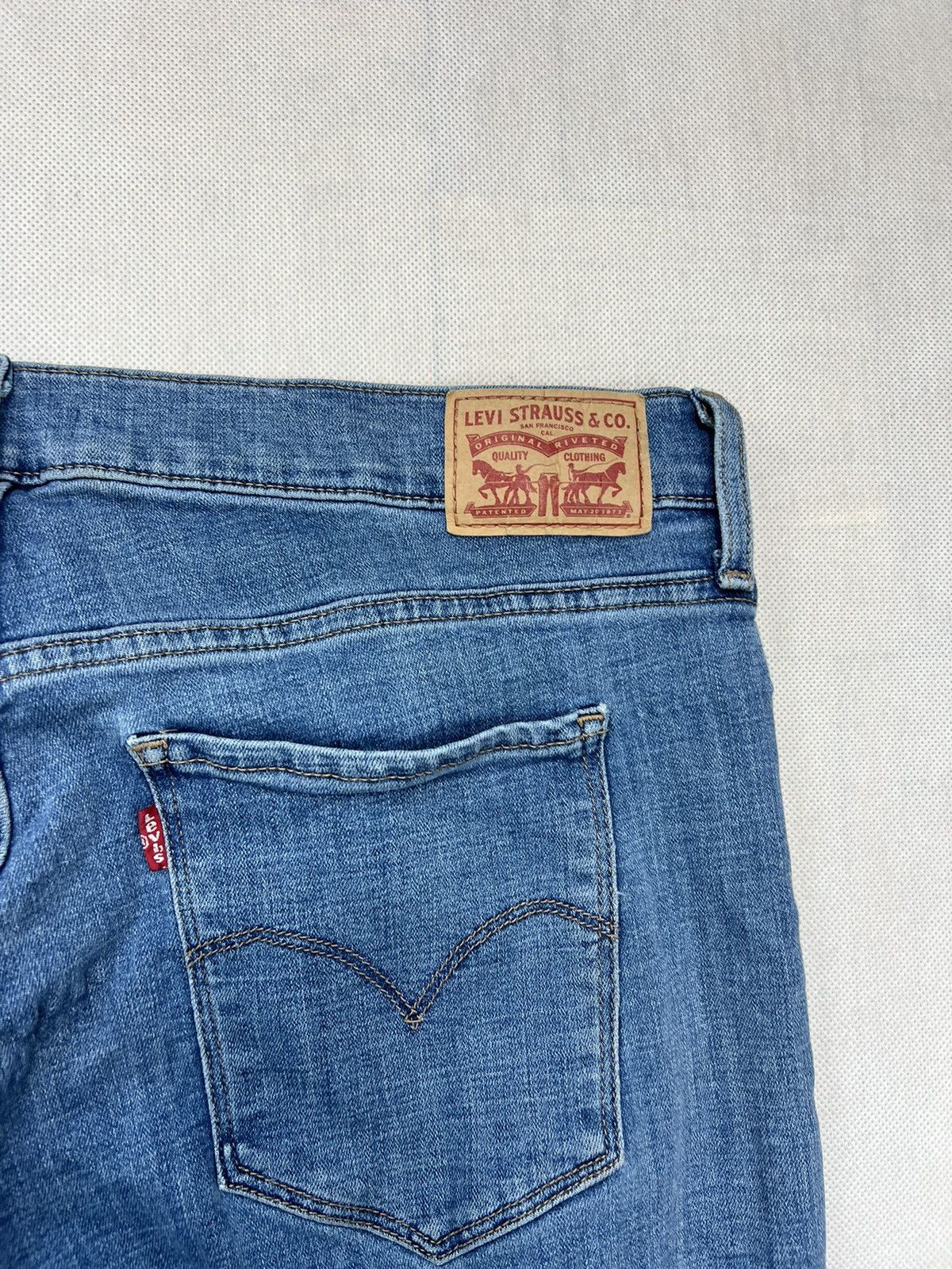 Levi's Pants Levi’s 314 Shaping Straight Jeans Women Size 33" - 5 Thumbnail