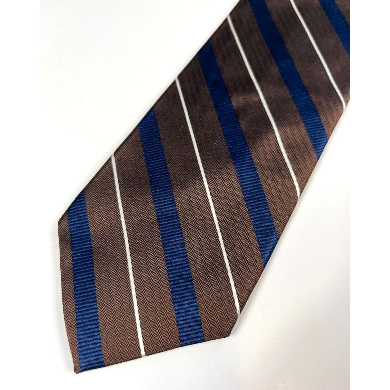 Vintage Hickey Freeman Men's Luxury Silk Tie Hand Made in USA Fabric Woven in Italy Striped 100% Silk 58" 3.5" Brown Size ONE SIZE - 4 Thumbnail