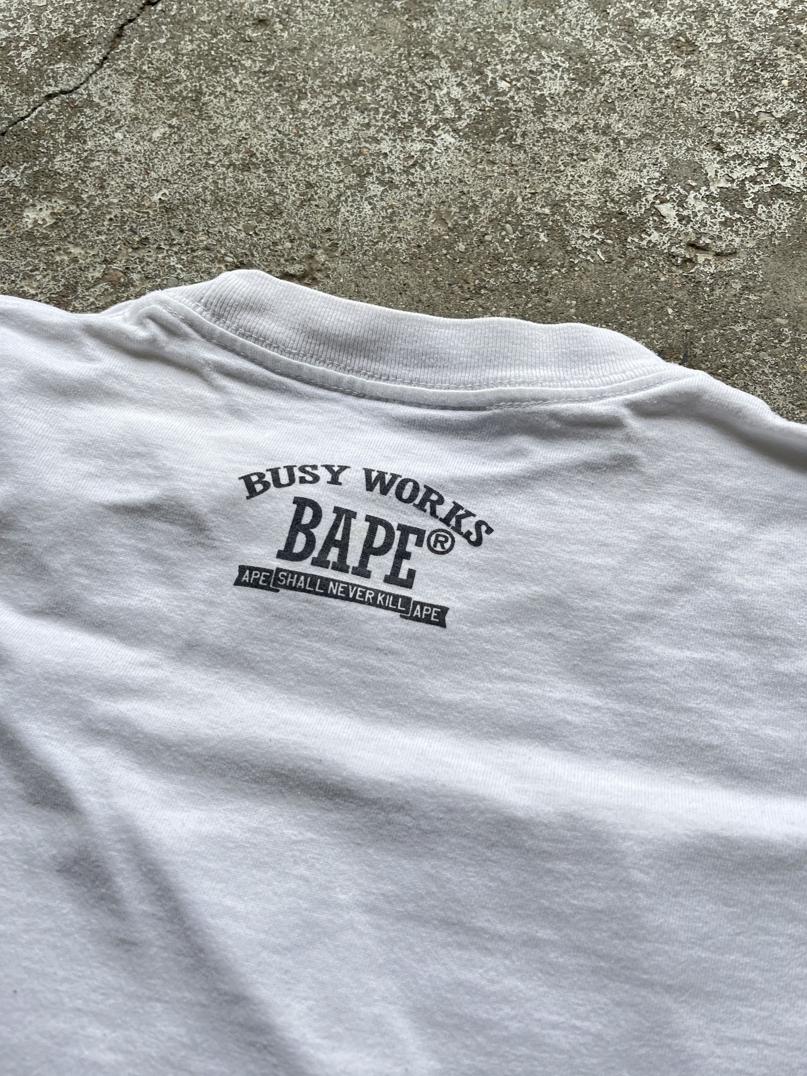 Bape BAPE “Busy Work Ape Shall Never Kill Ape” graphic tee Size US L / EU 52-54 / 3 - 6 Thumbnail